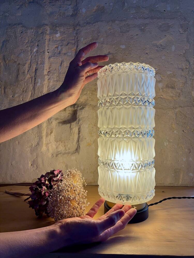 Vintage pressed glass column table lamp
