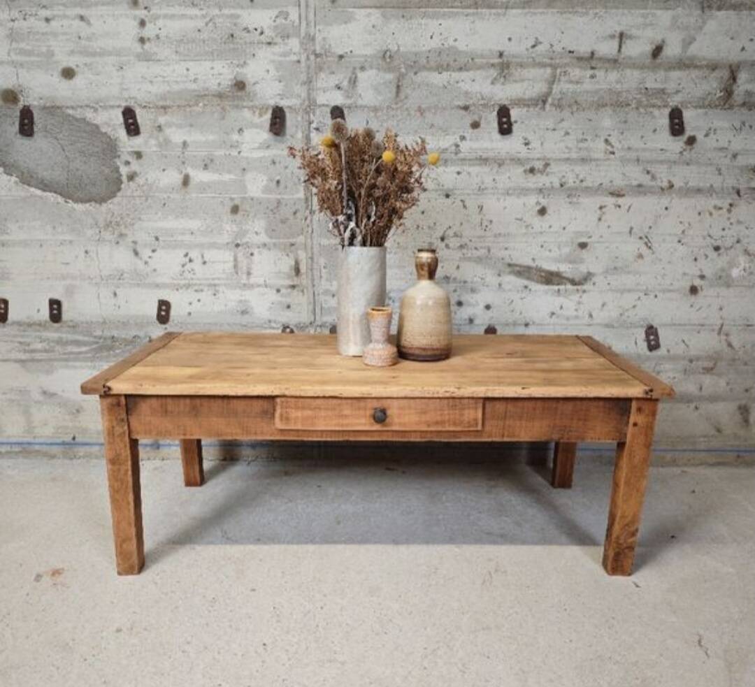 Table basse de ferme