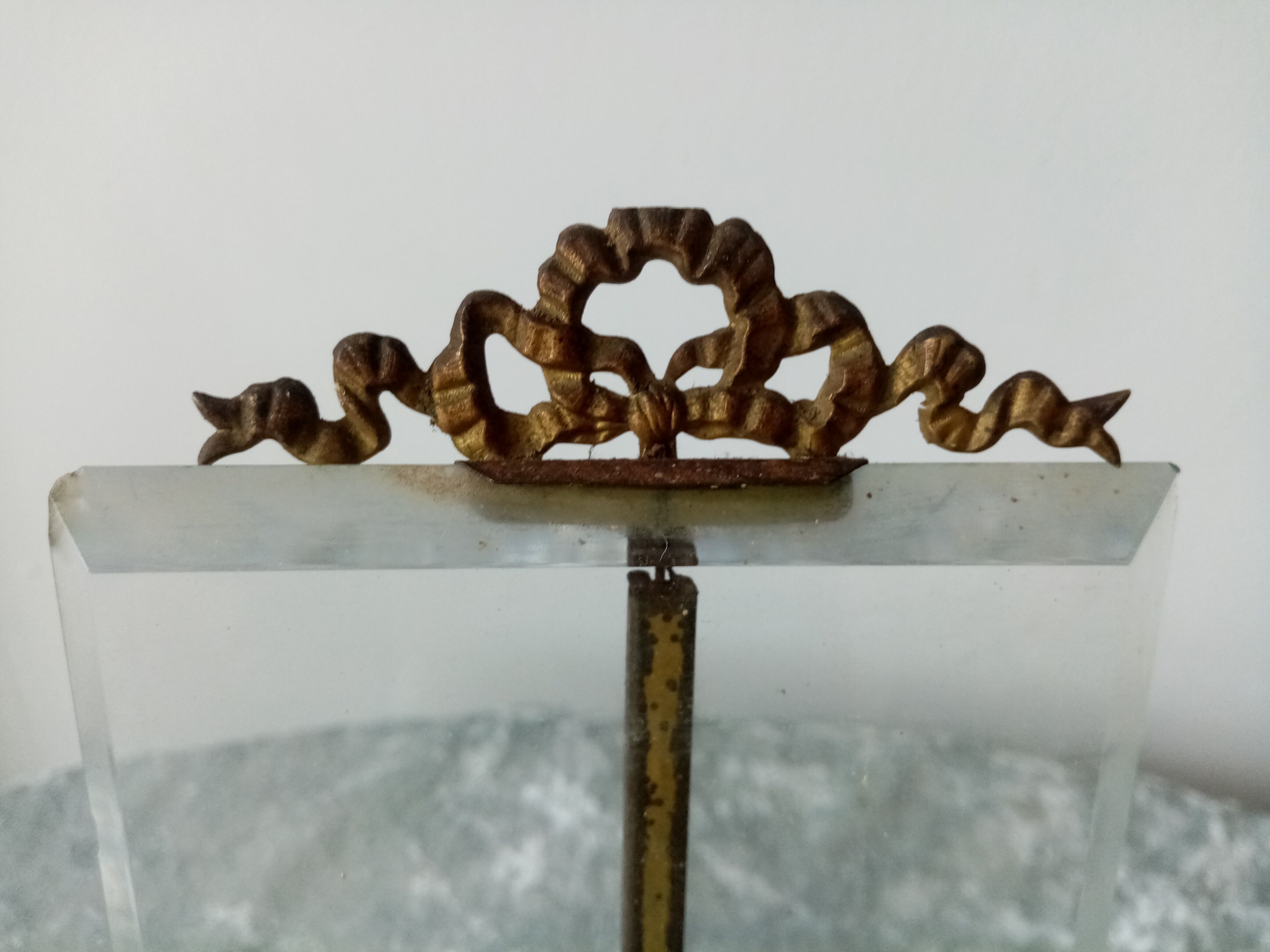 Napoleon 3 photo frame in beveled glass and brass