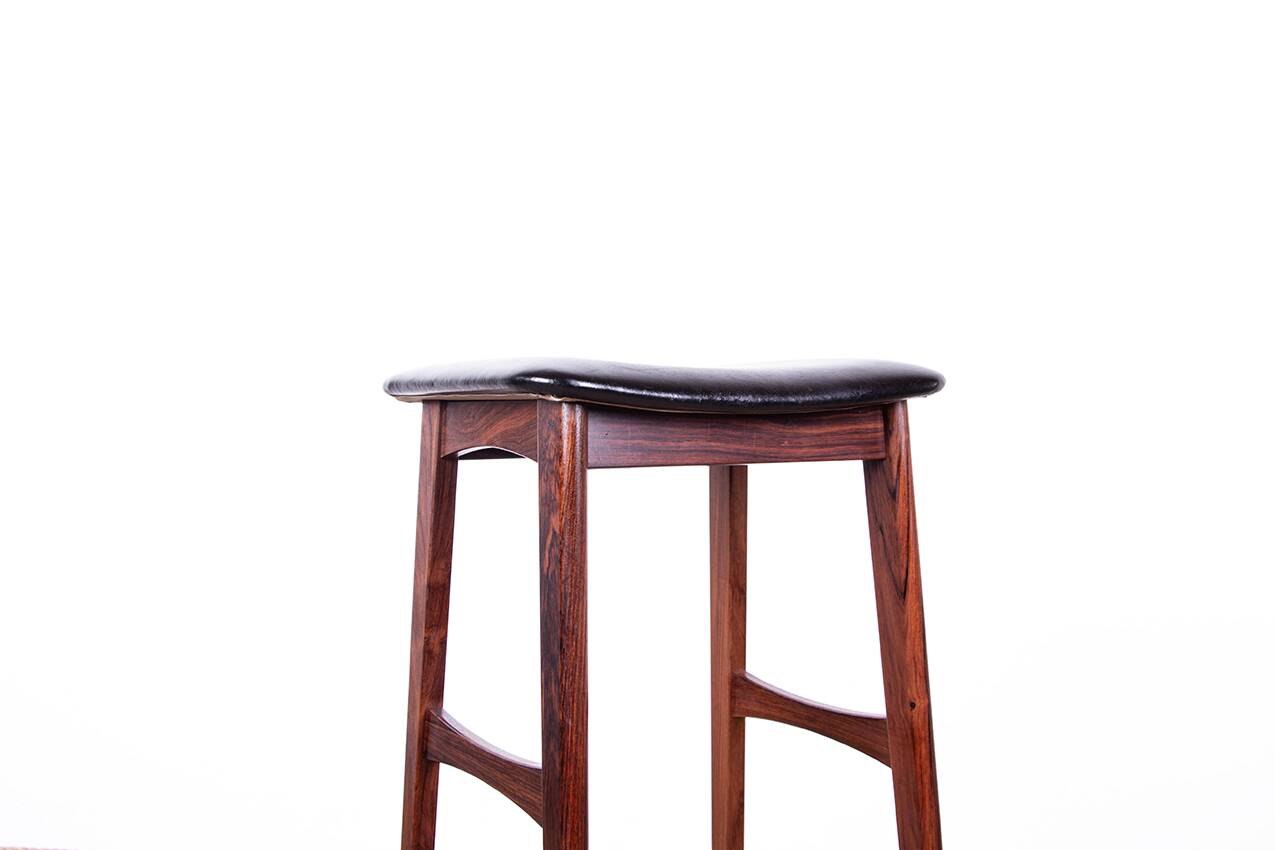 4 Danish high stools, rosewood and black leather, Knud Bent for Dyrlund.