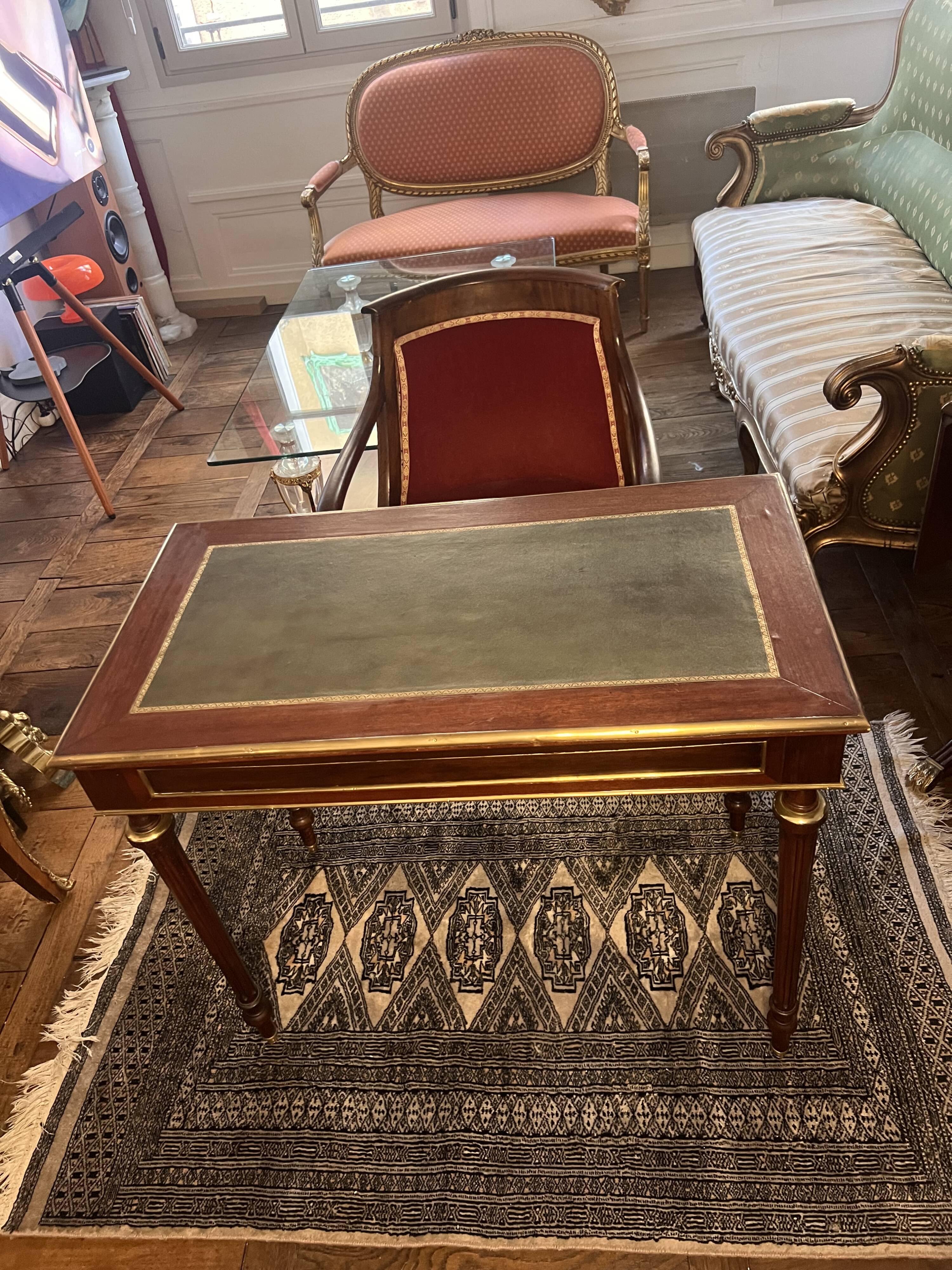 Small Louis XVI style desk - Late 19th century