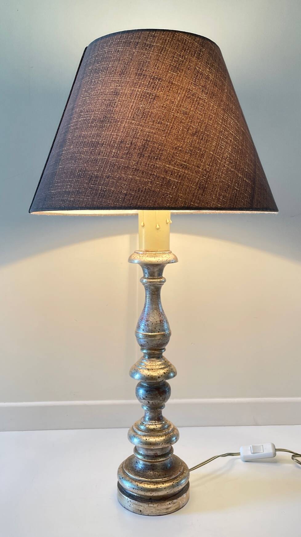 Lampe haute bois argenté l'acropole - paris
