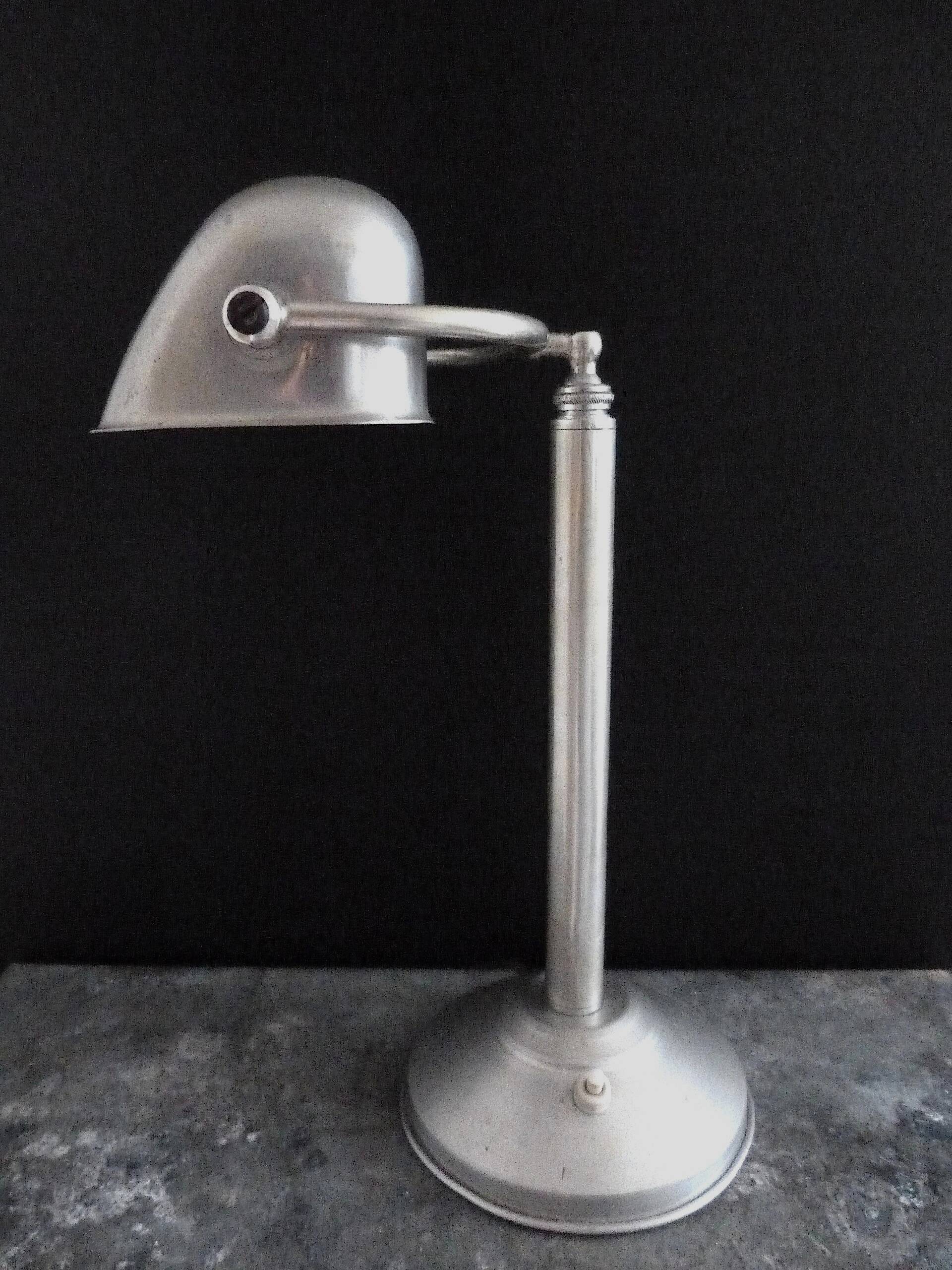 Vintage desk lamp - notary or banker's lamp