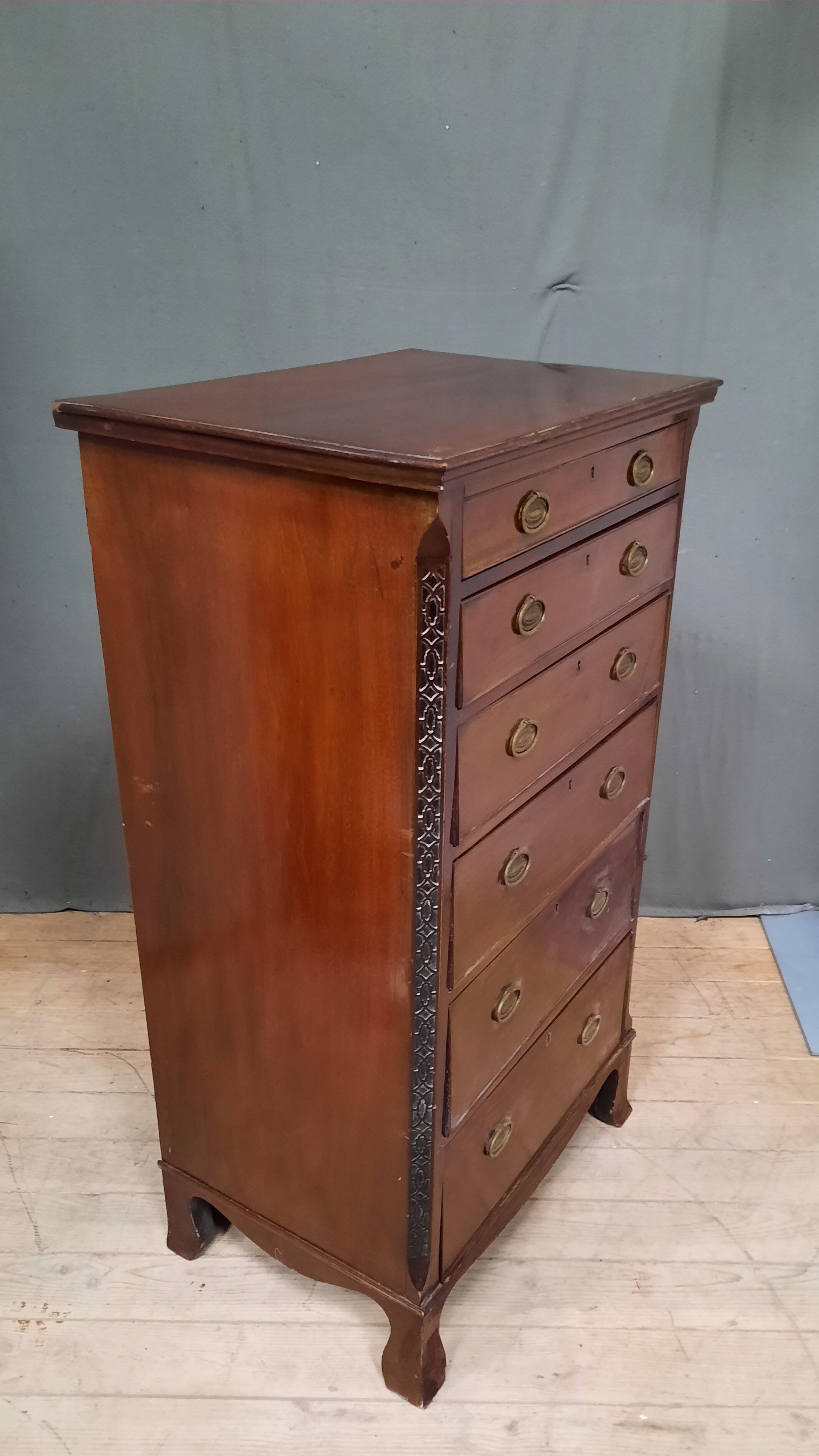 English Mahogany Semainier