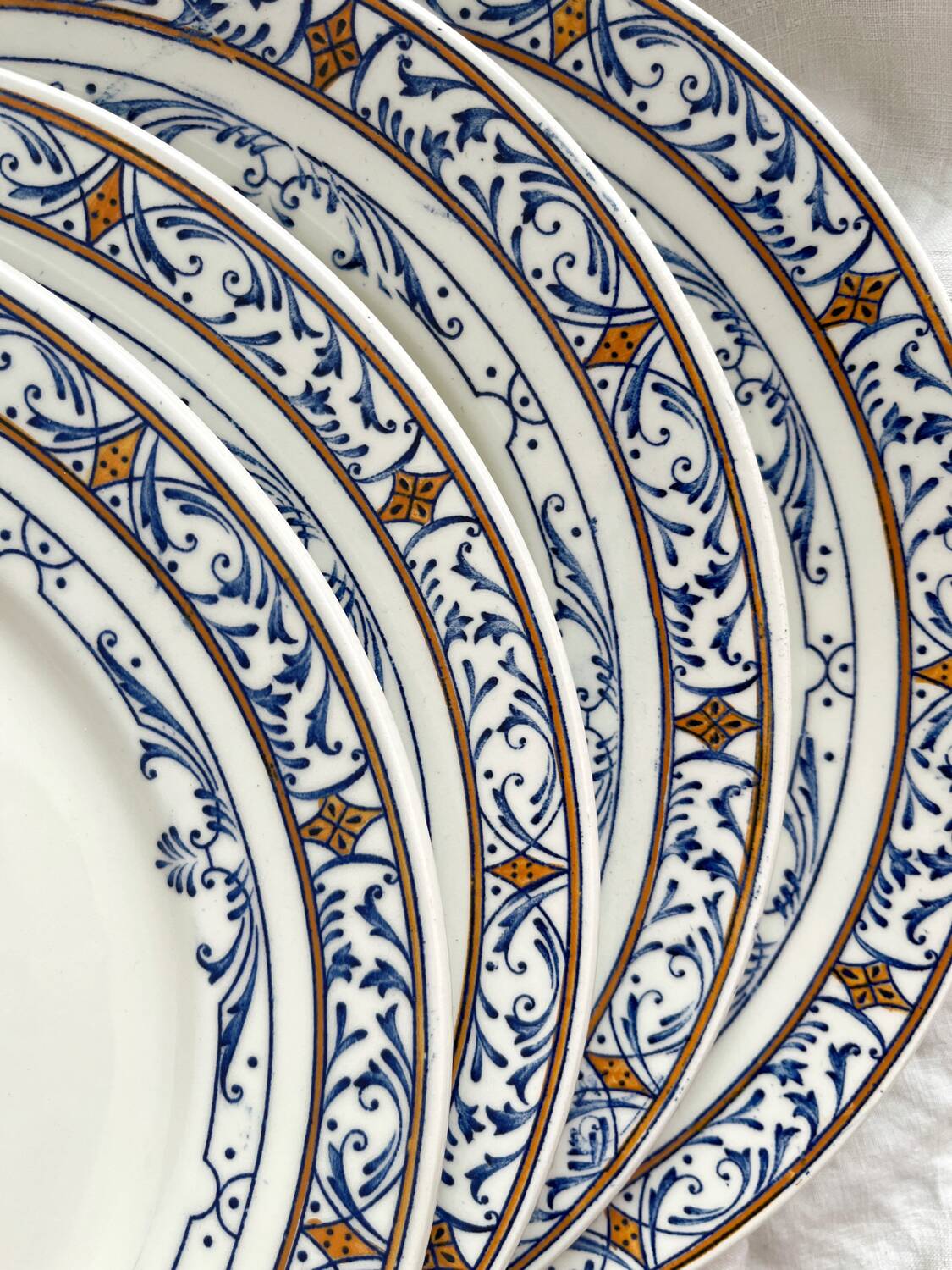 4 flat ironware plates “Colbert” Creil and Montereau