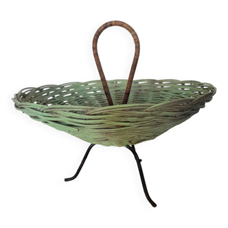 Basket - vintage wicker tripod fruit bowl with handle