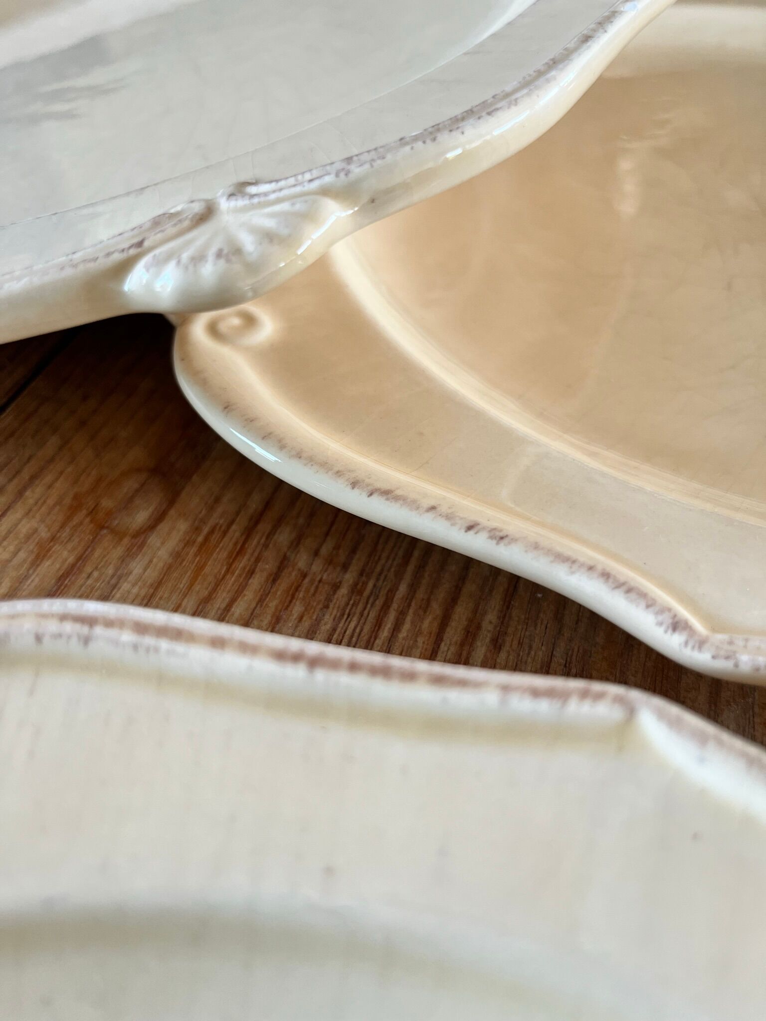 4 old dinner plates Maison Pichon Uzès