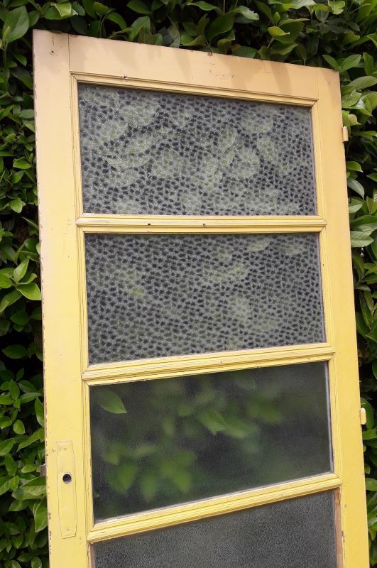 Door vintage translucent glazing