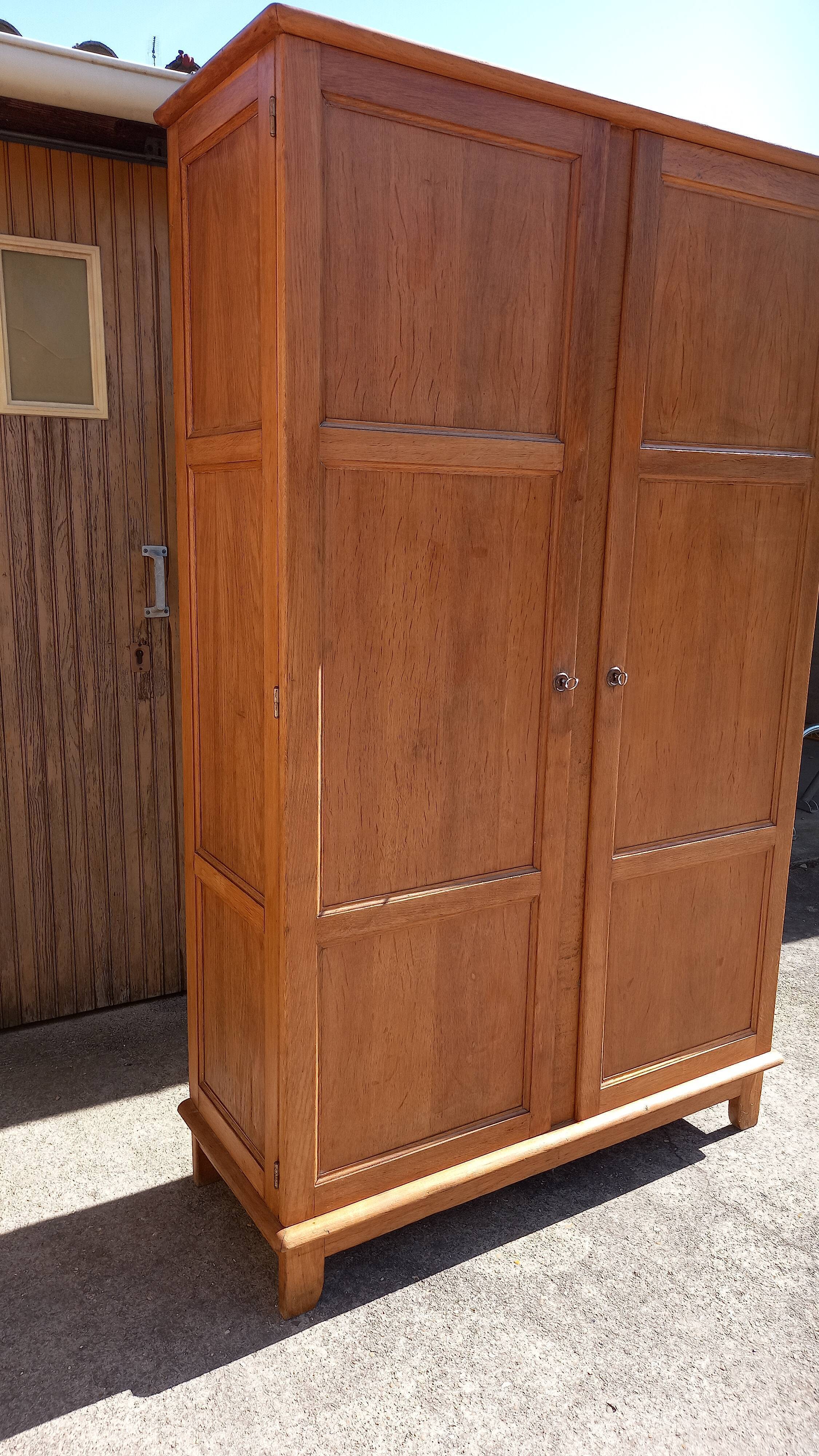 school cabinet of the 50s