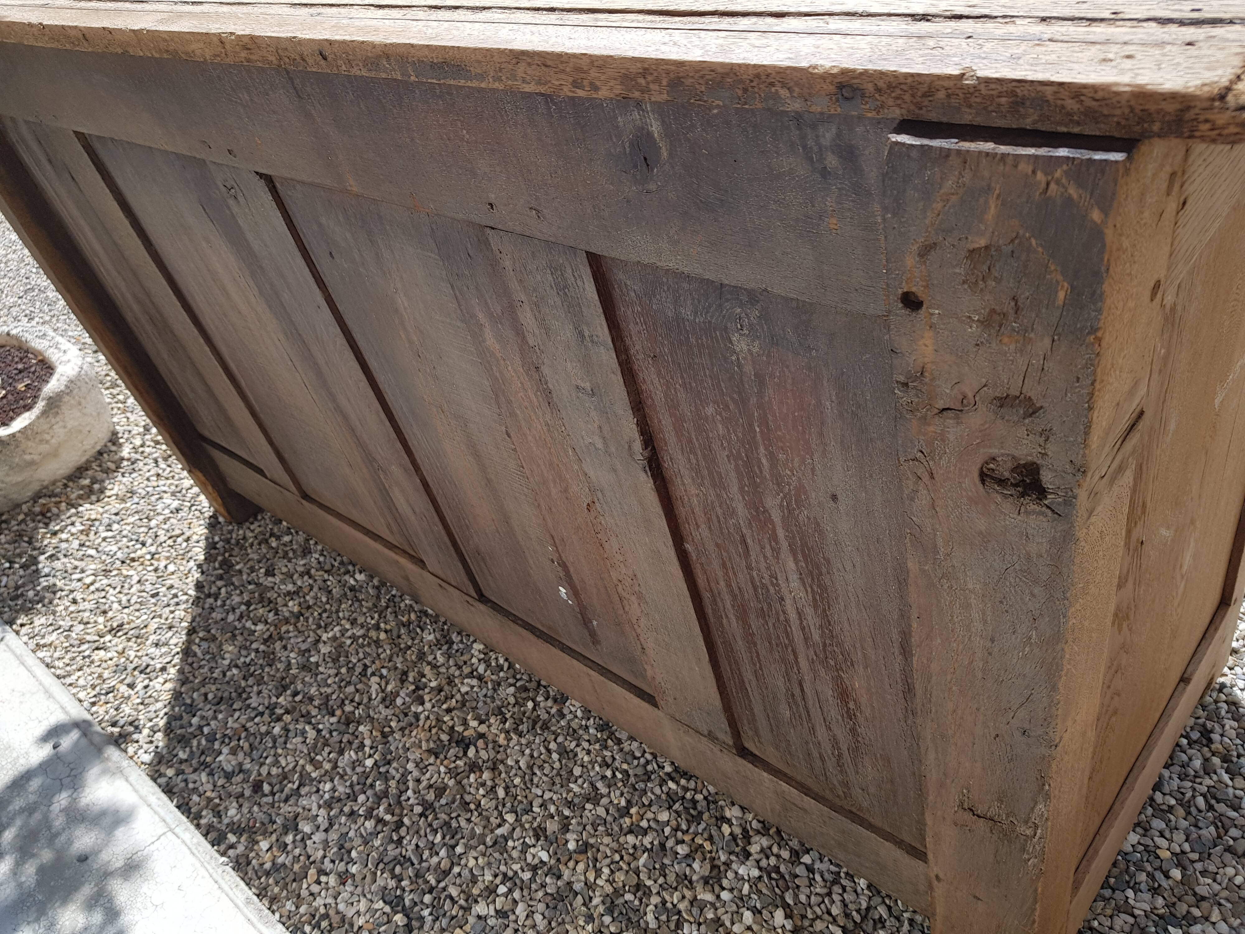 Buffet country in oak