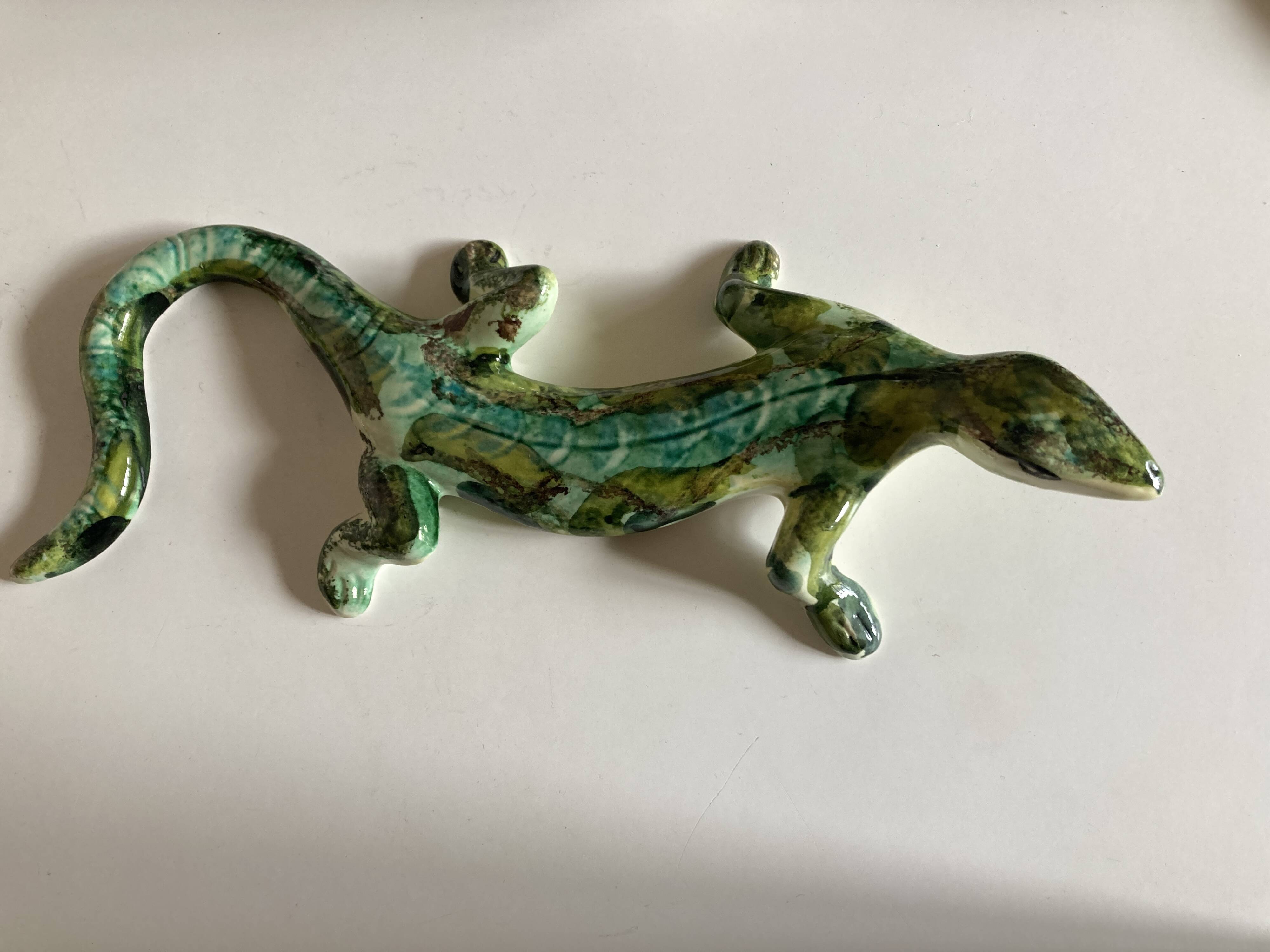 Provence 1970 XXL lizard in green glazed stoneware