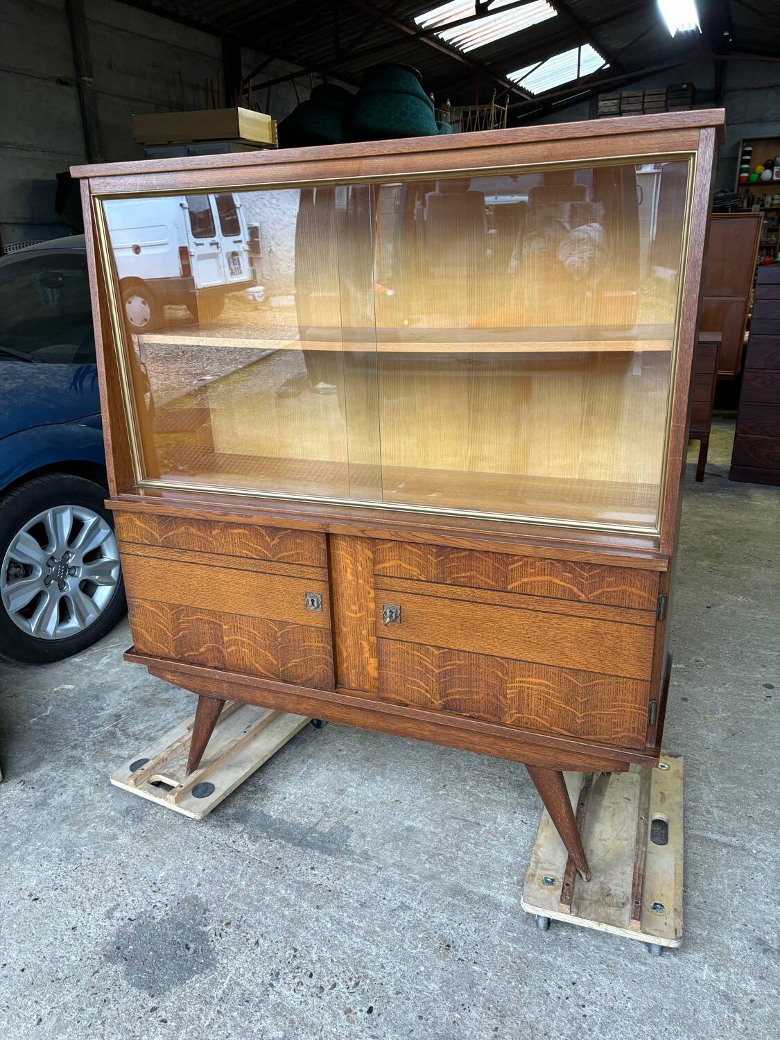 Vintage display cabinet compass legs 1950