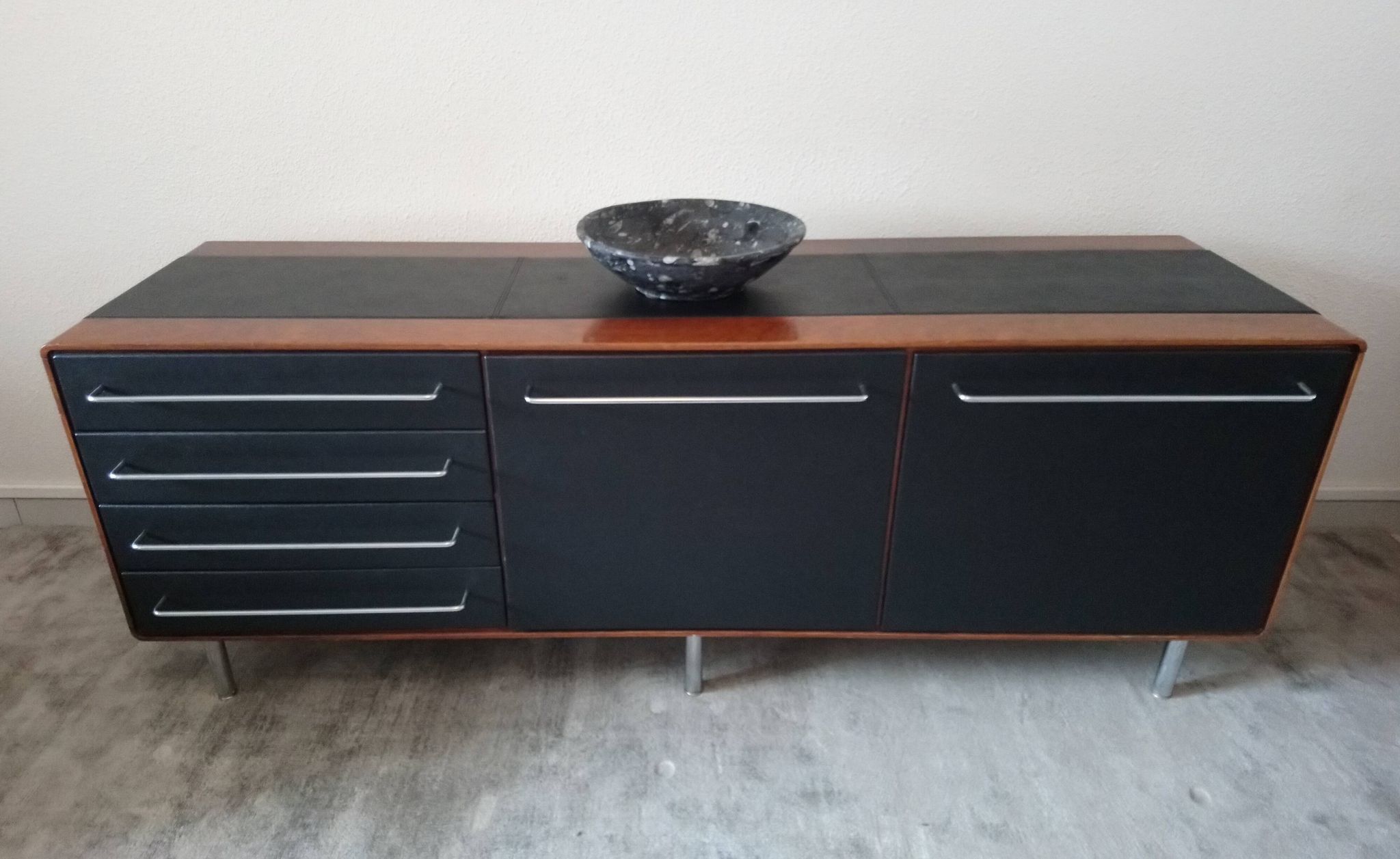 Rare row of wood and leatherette of the 60s 70s