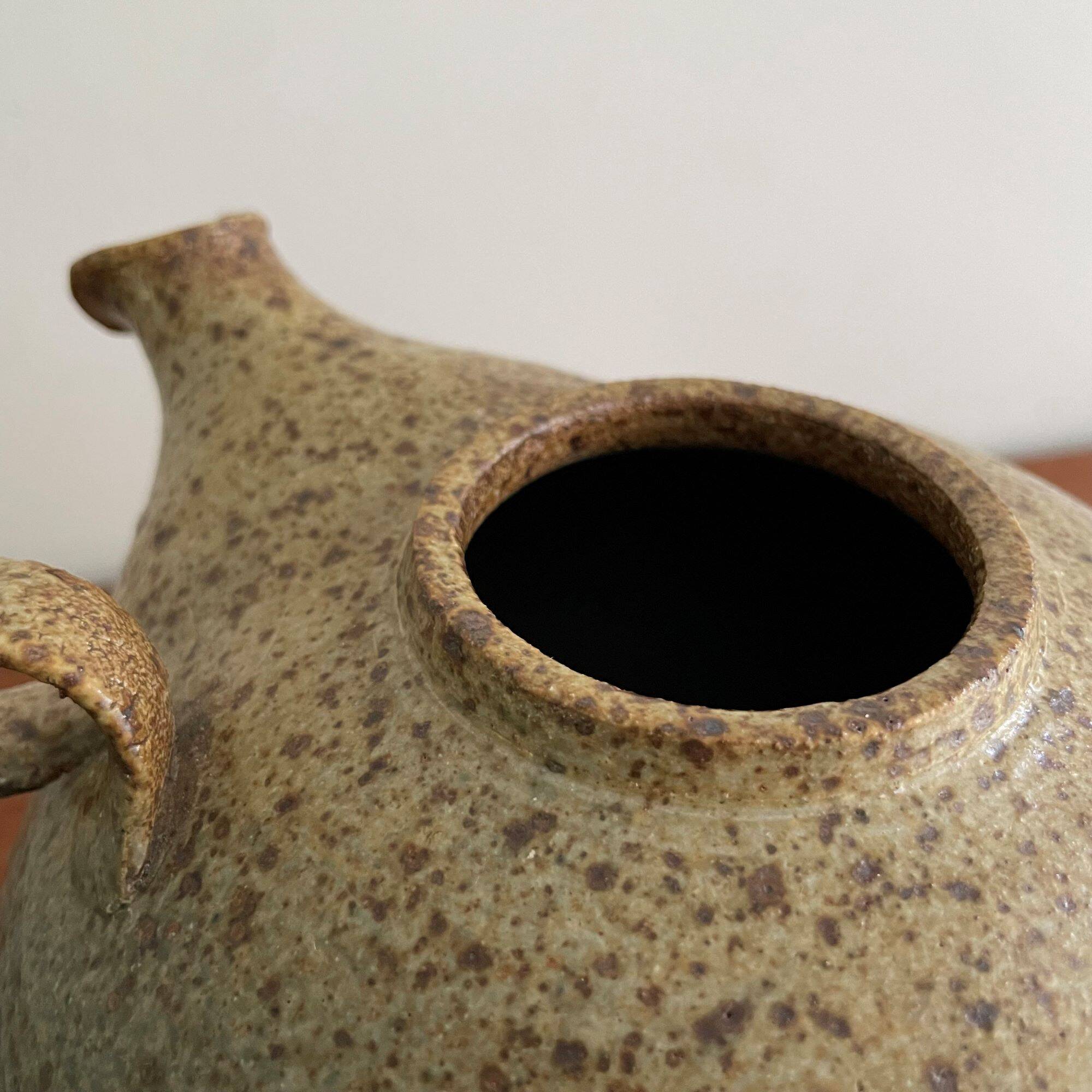 Rare ceramic tea pot (Unica) by Arne Bang, Denmark, 1950s