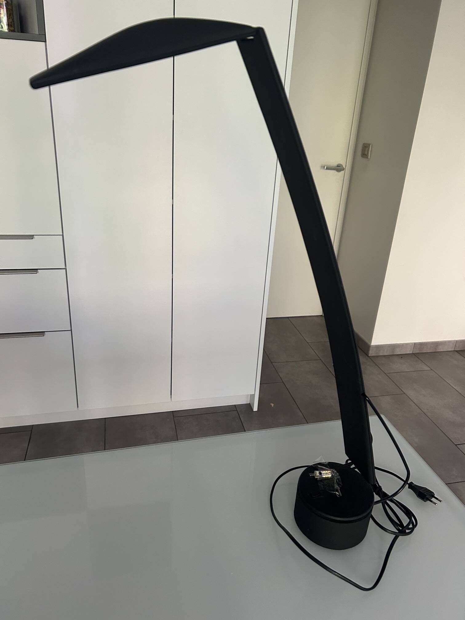 Black desk lamp