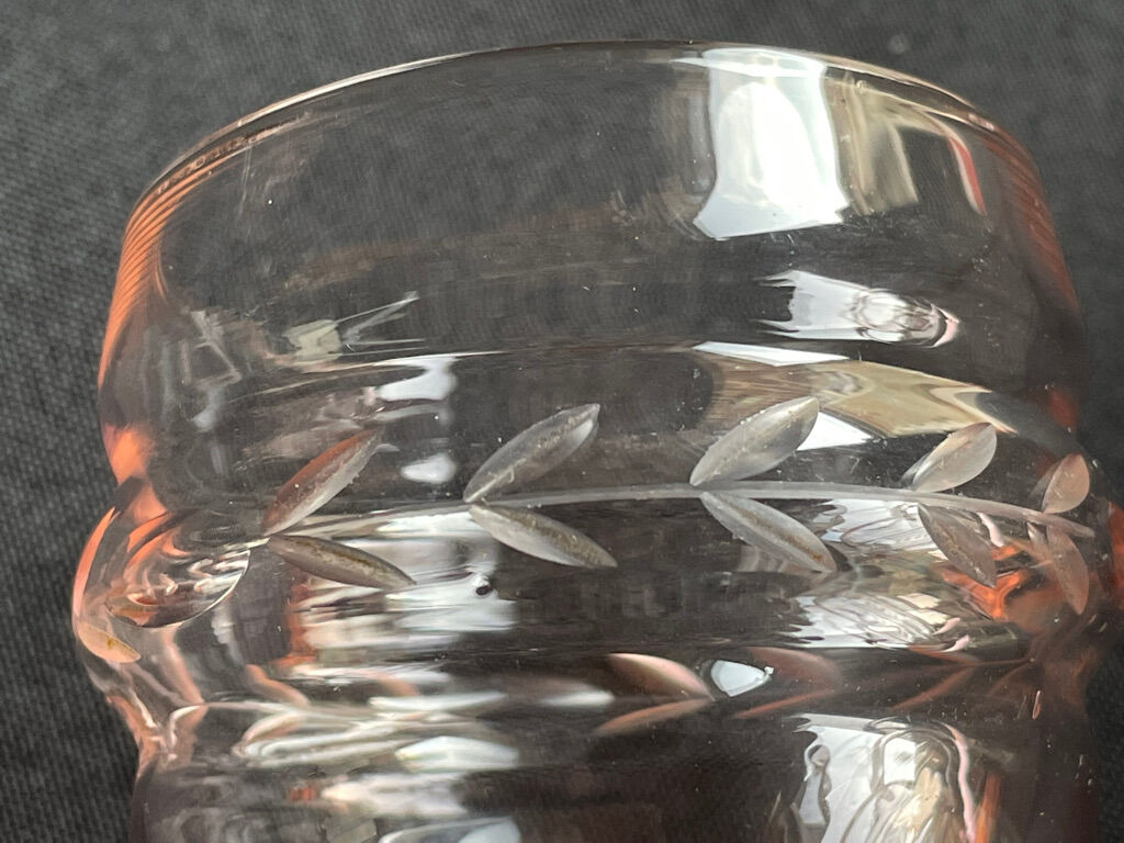 Service for 4 people - Art Deco - Glass or 1/2 pink crystal blown and cut