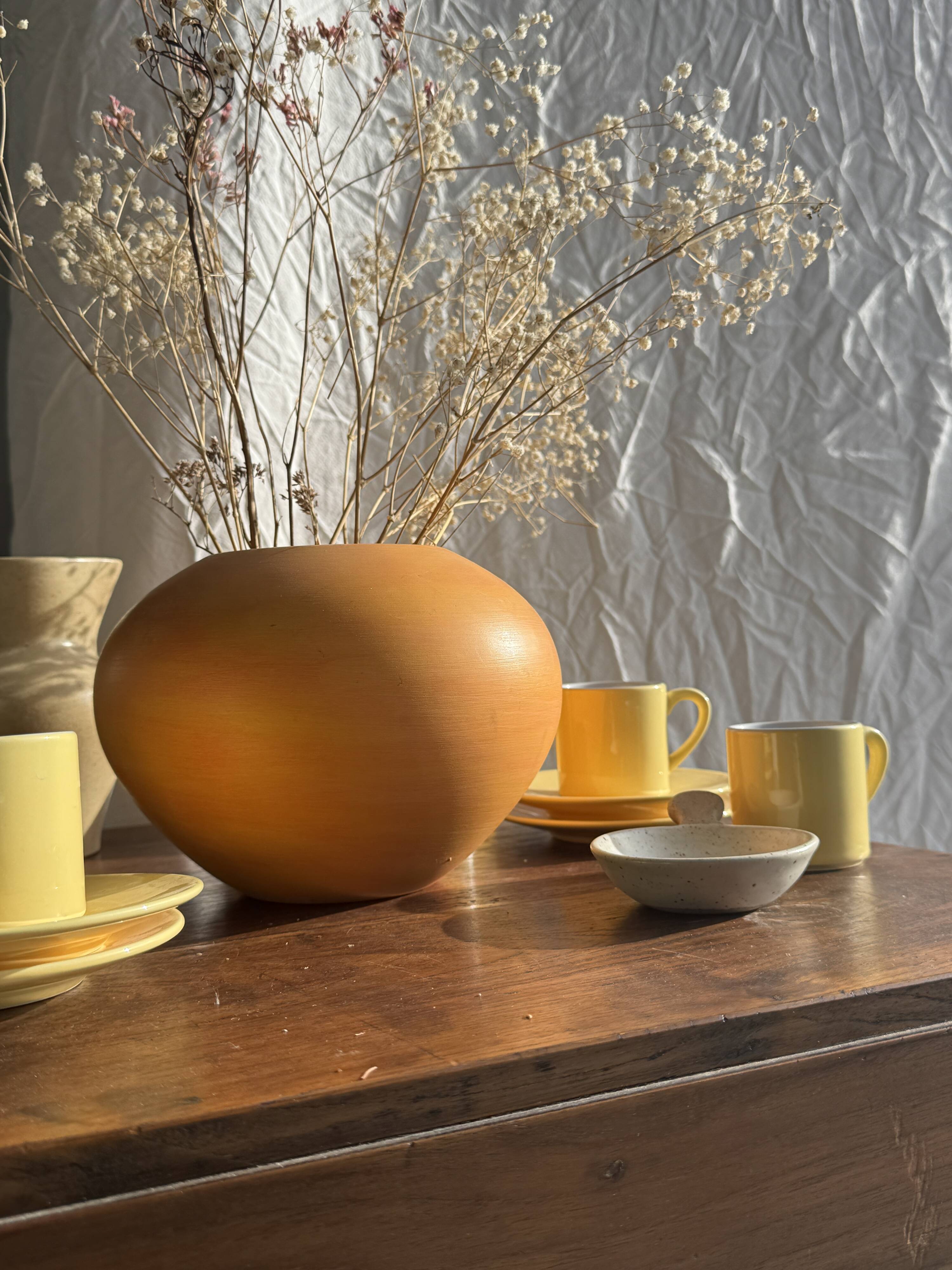 Orange ball vase from the 90s, H15 D20