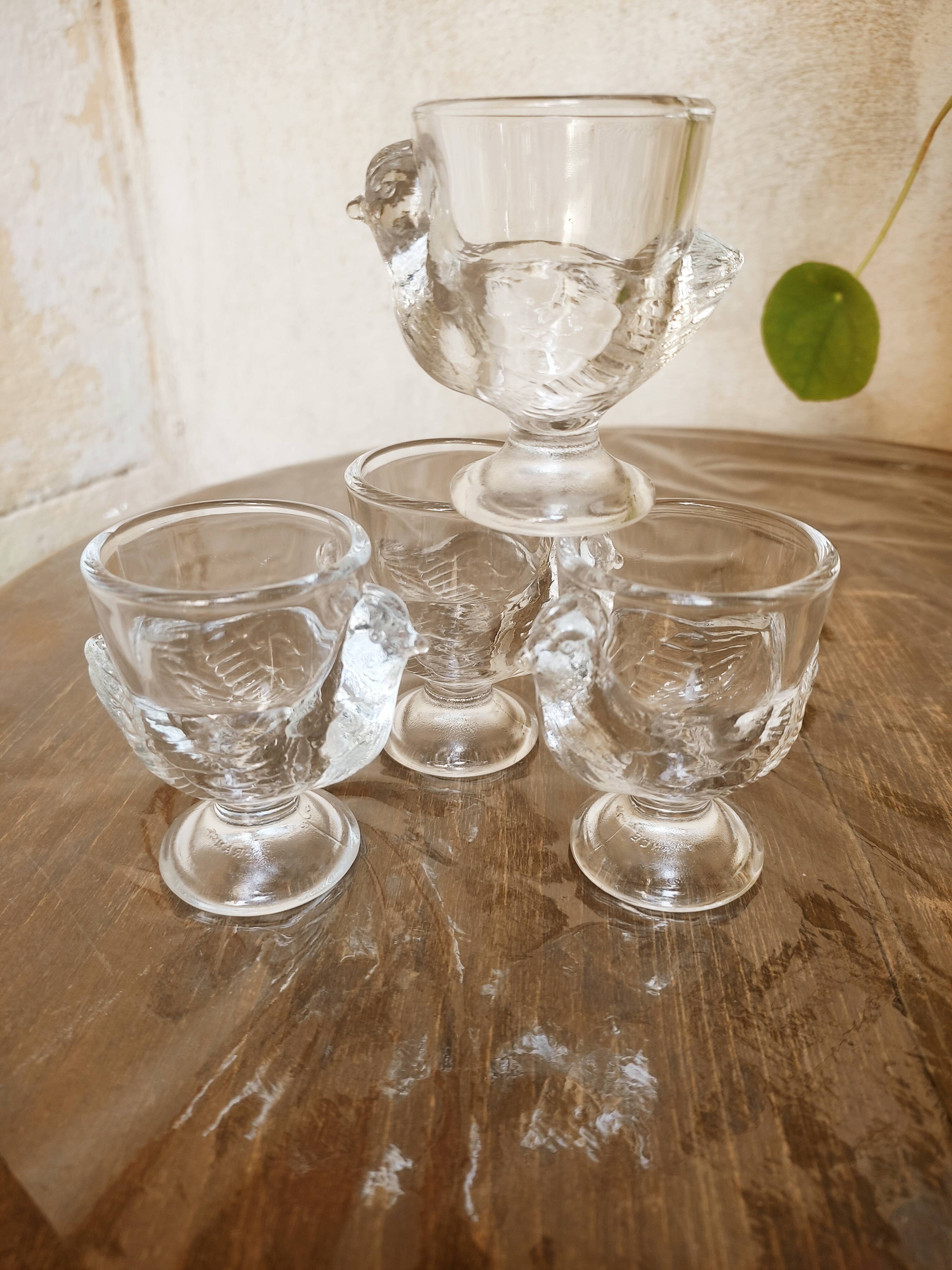 4 glass chicken shells