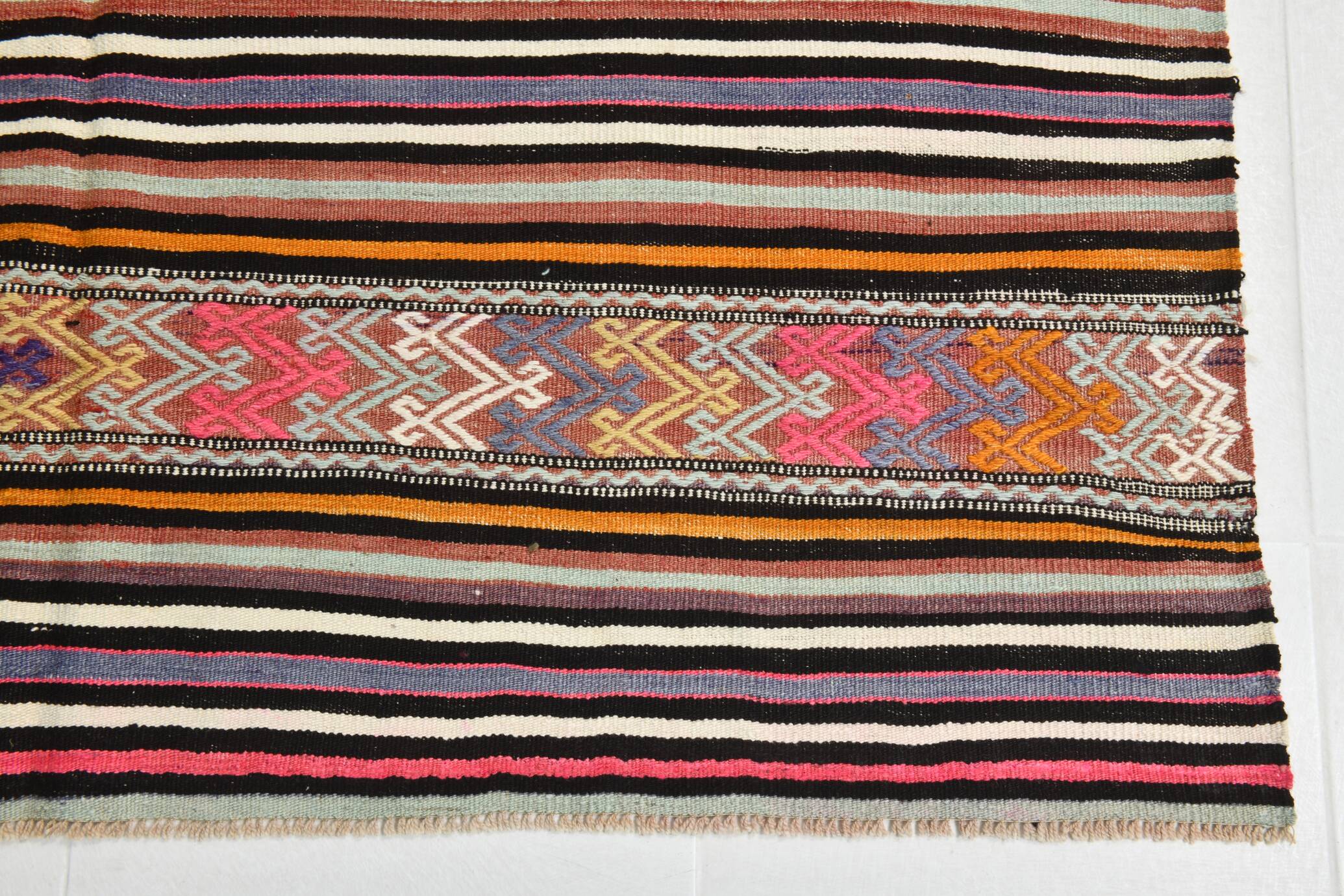 5x8 Kilim Colorful Striped Vintage Wool Kilim Rug, 160x232 Cm