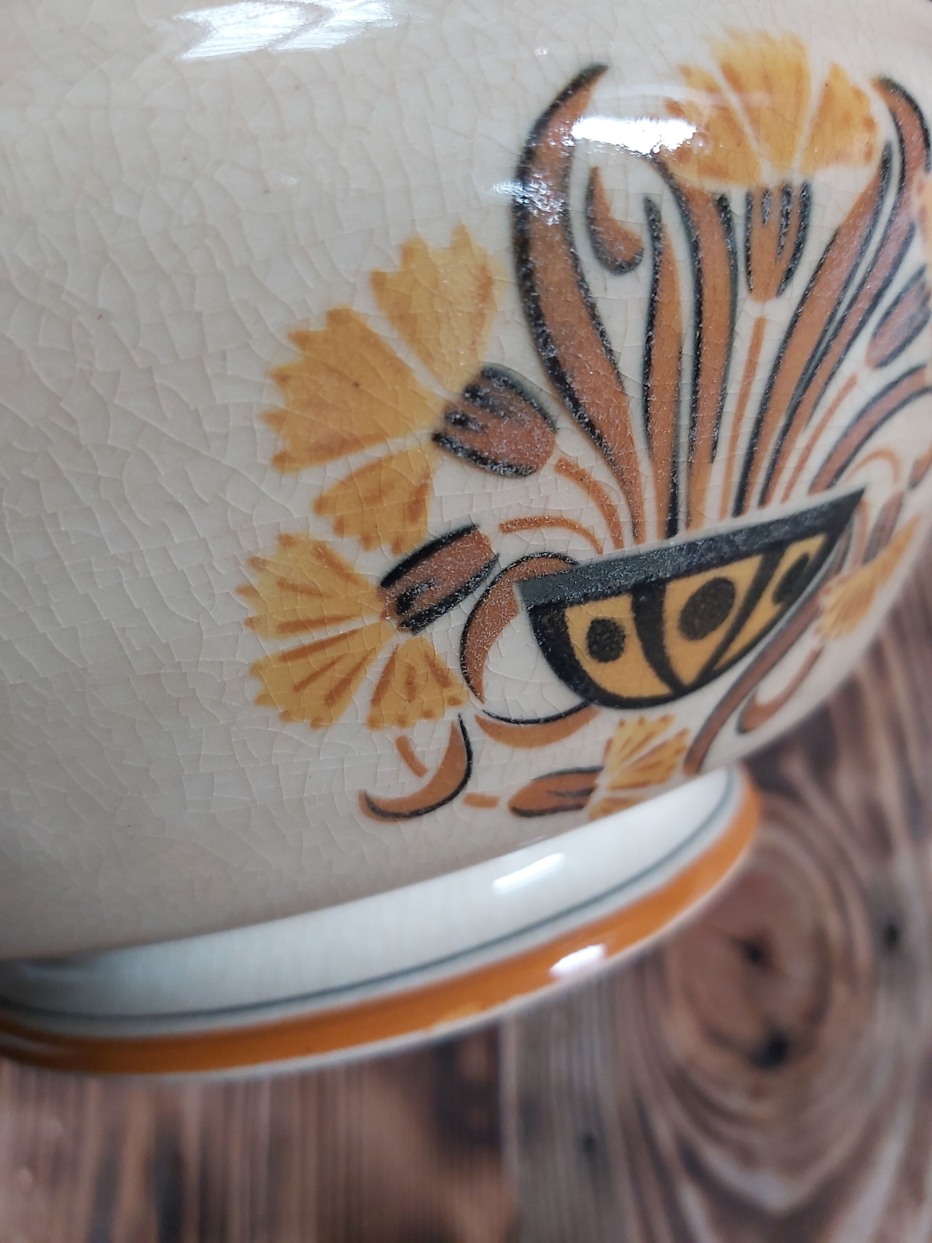 Salad bowl Creil and Montereau pattern Carnations