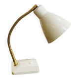 Desk lamp