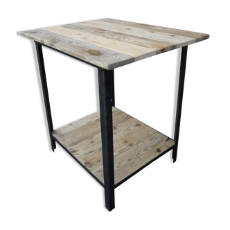 Standing table