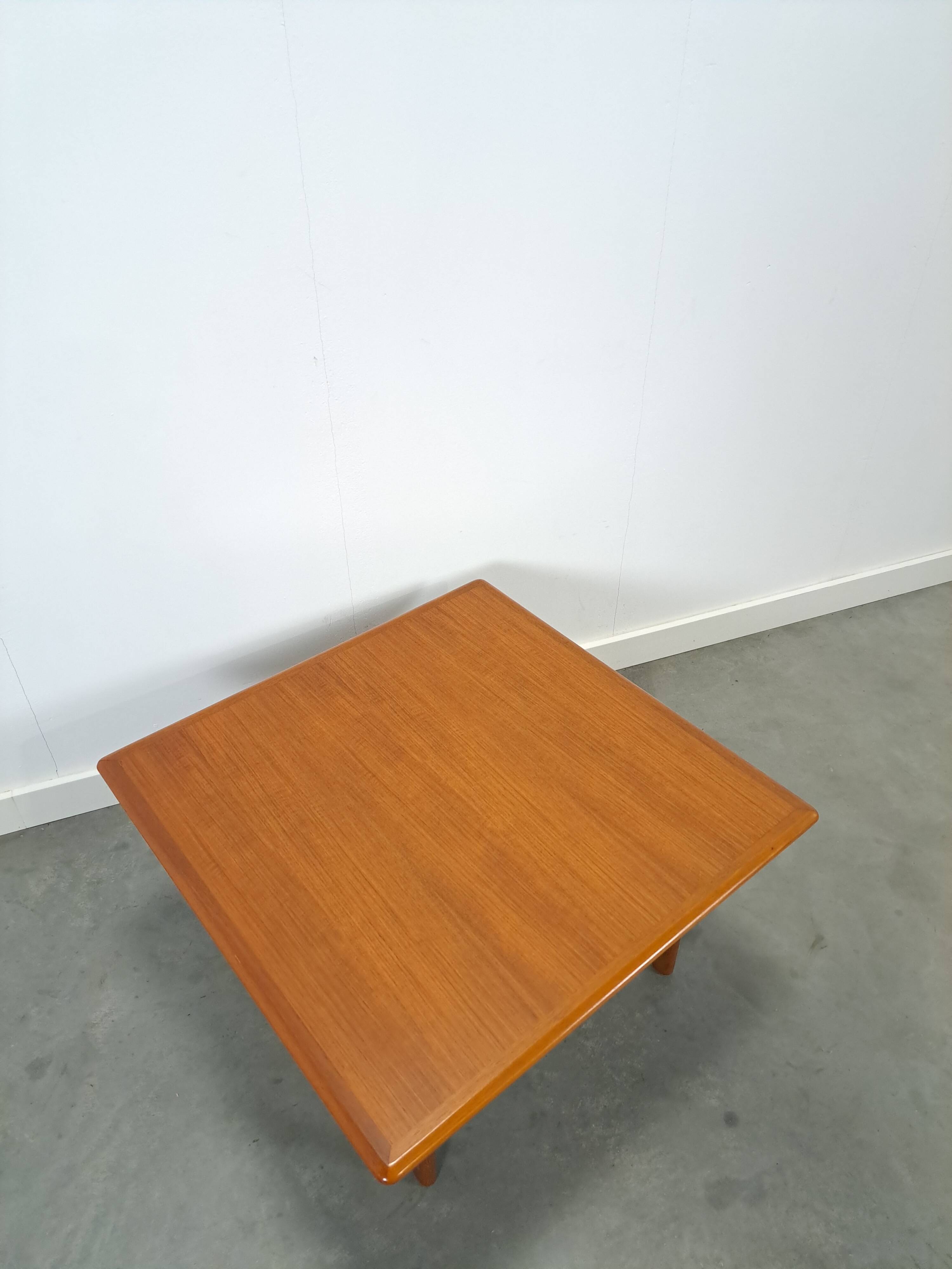 Teak Deens design Trioh salontafel, nr,3
