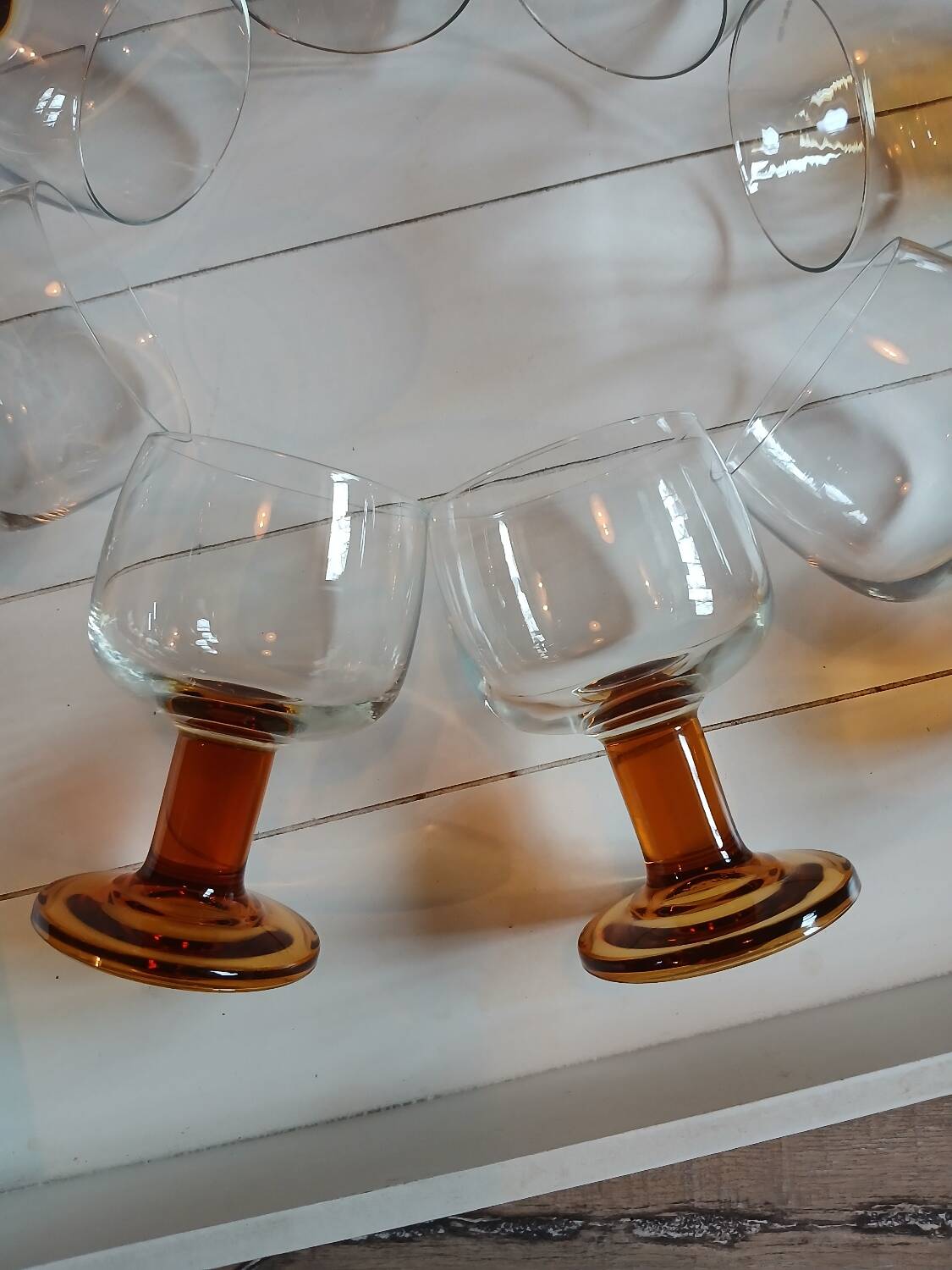 8 vintage wine/water stemmed glasses