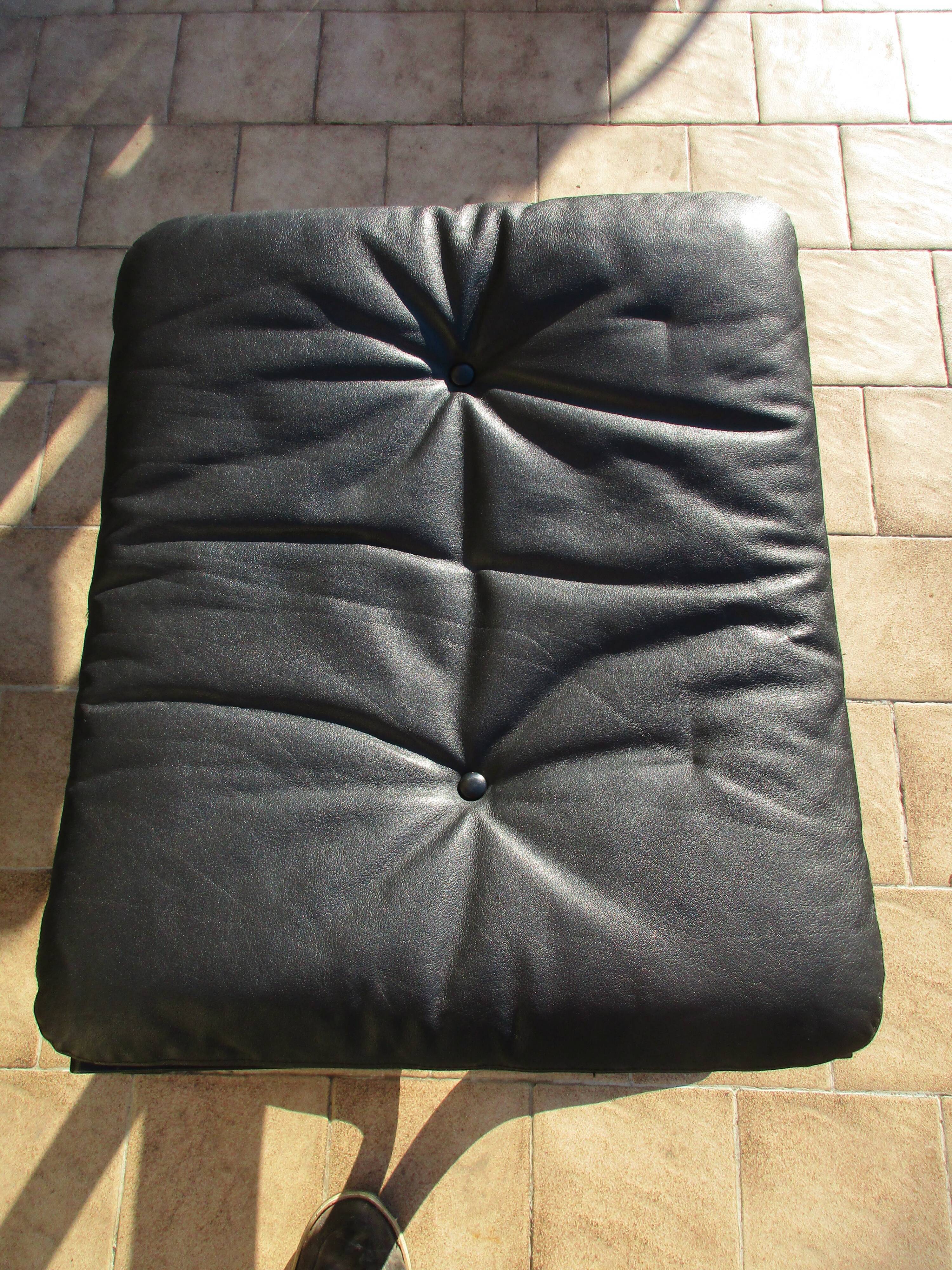 Siesta chair and rests Ingmar Relling foot