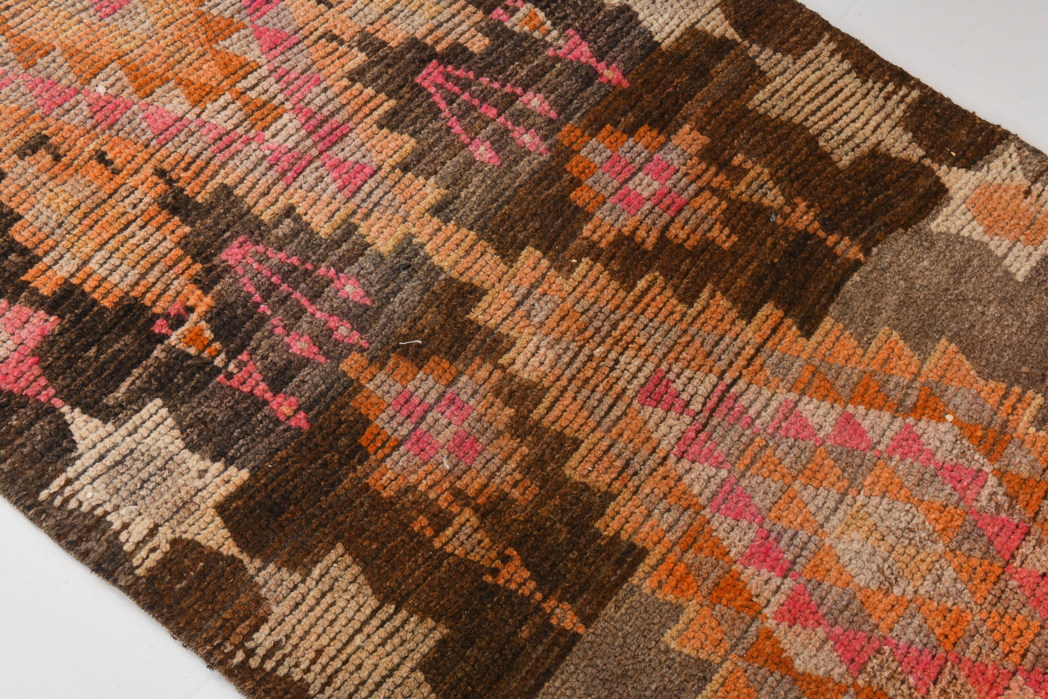 3x7 Brown Hot Pink Turkish Vintage Runner Rug, 92x227Cm