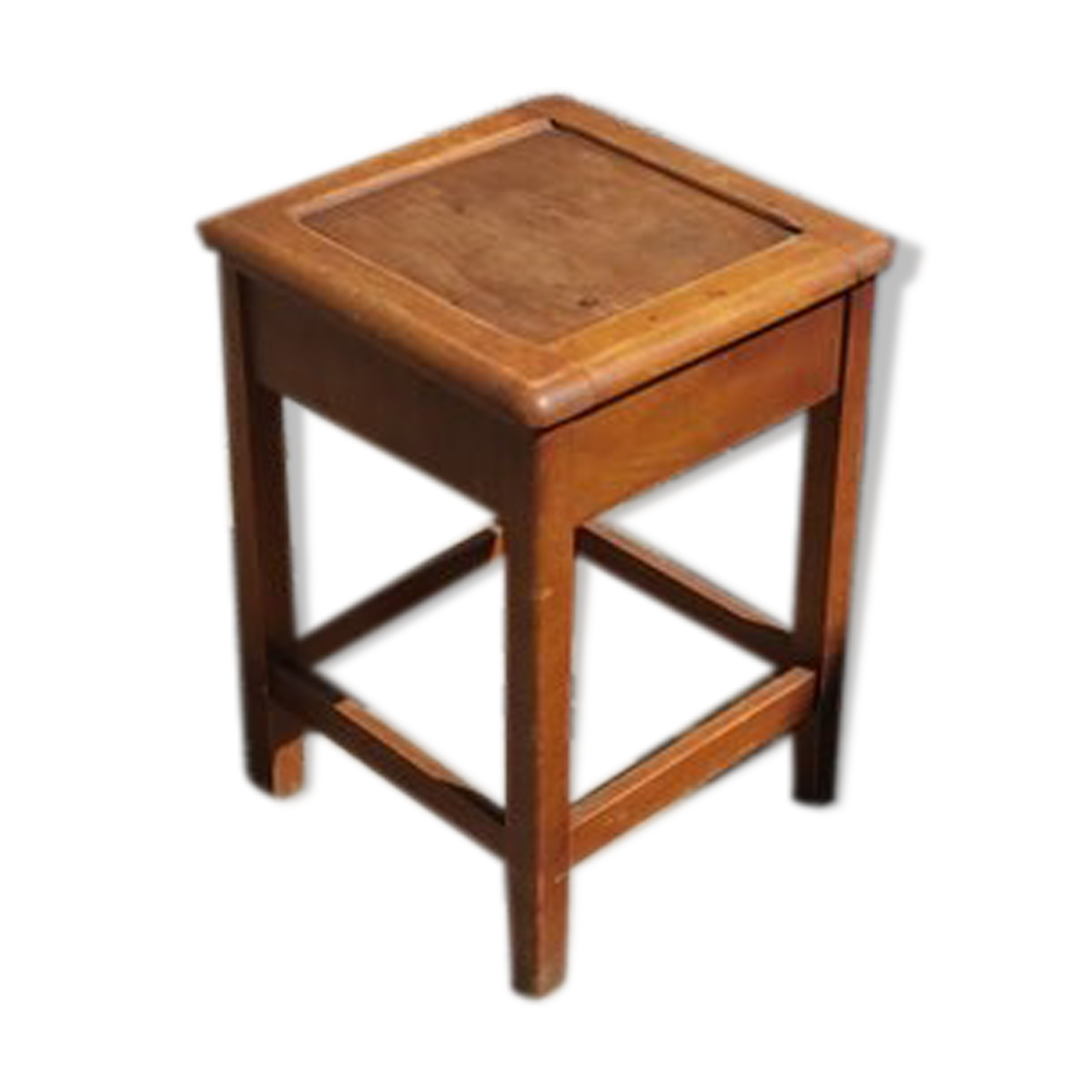 Shoeshine stool, chest stool