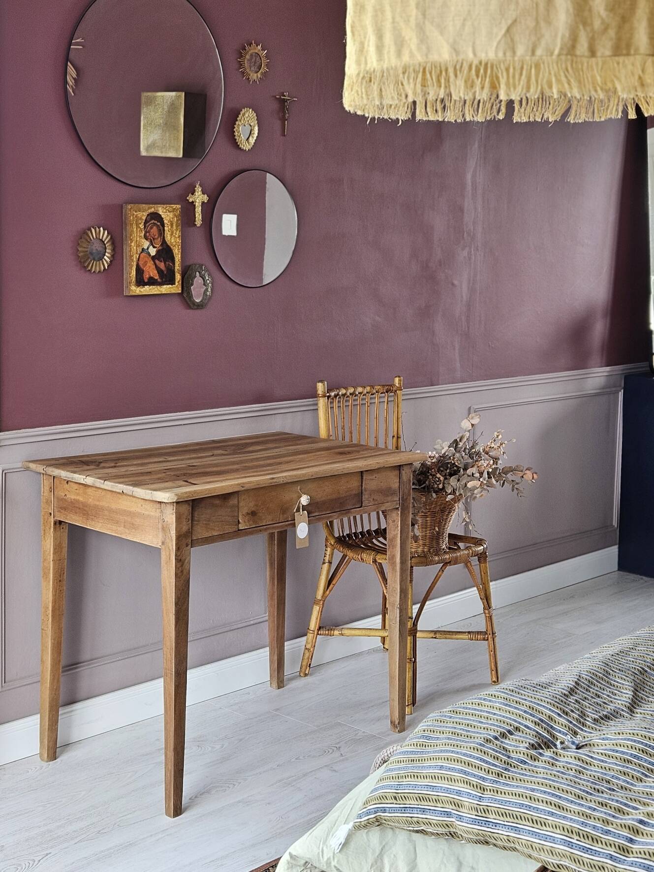 Antique walnut table/desk, renovated | Emile