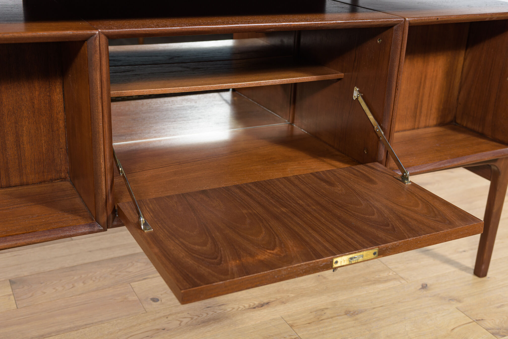 Mid-Century Freestanding Teak Desk, 1960s