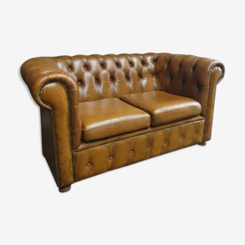 Canapé Chesterfield 2 places 140 cm