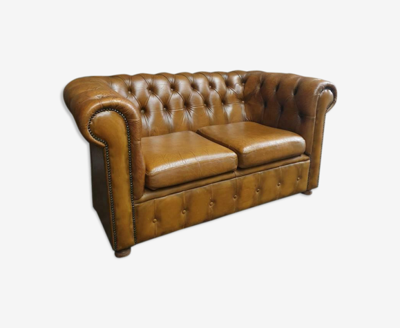 Canapé Chesterfield 2 places 140 cm