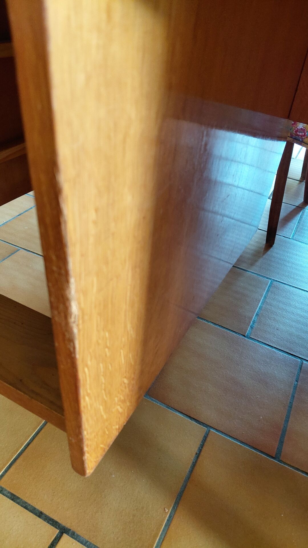 Compass leg desk