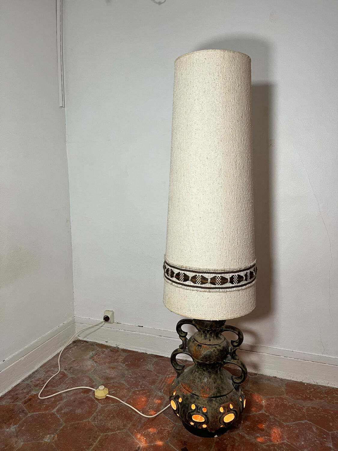 Table ceramic lamp