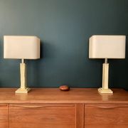 Lampe à poser, laiton et laque crème