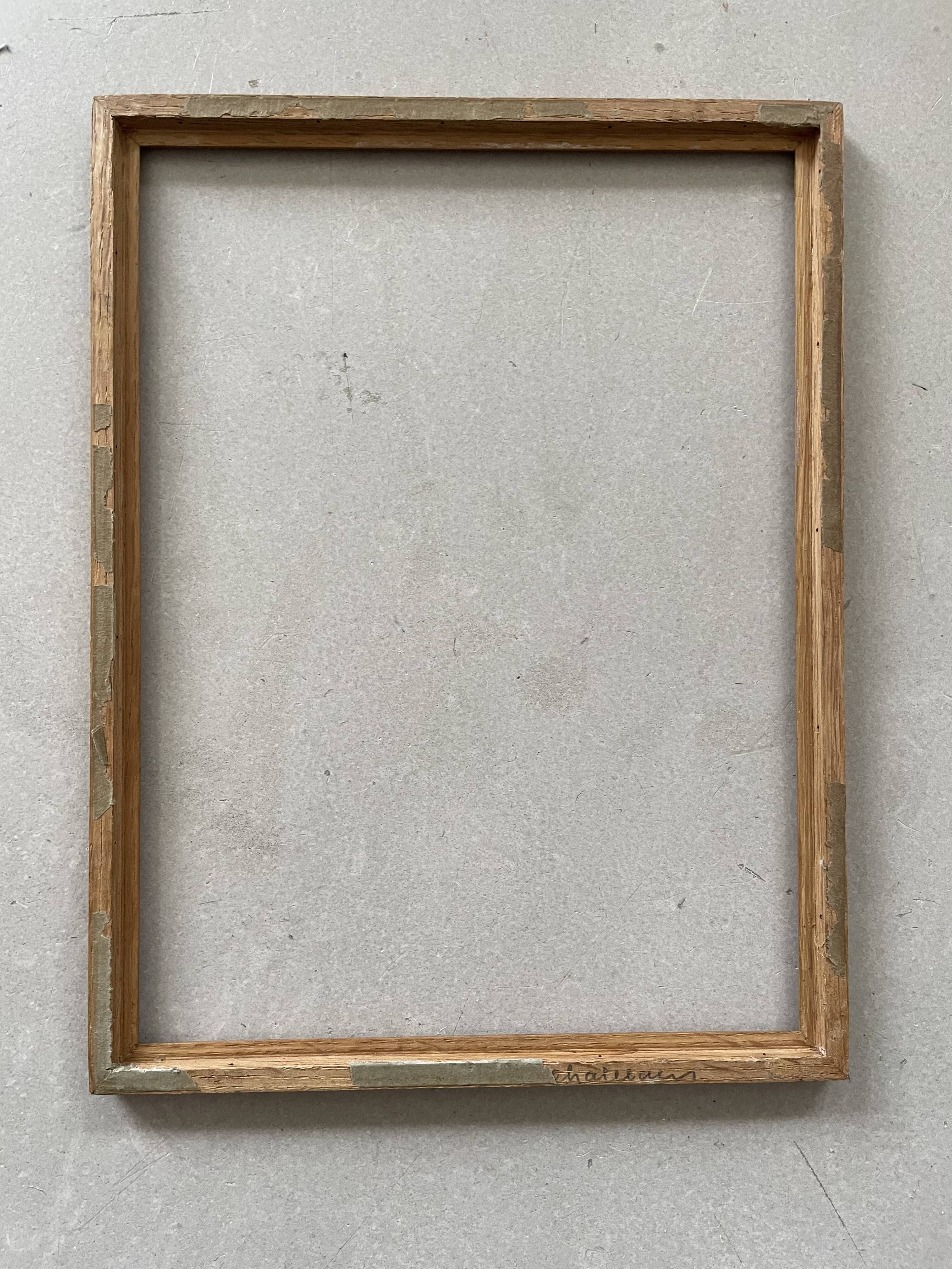 Small thin old frame 19x24cm
