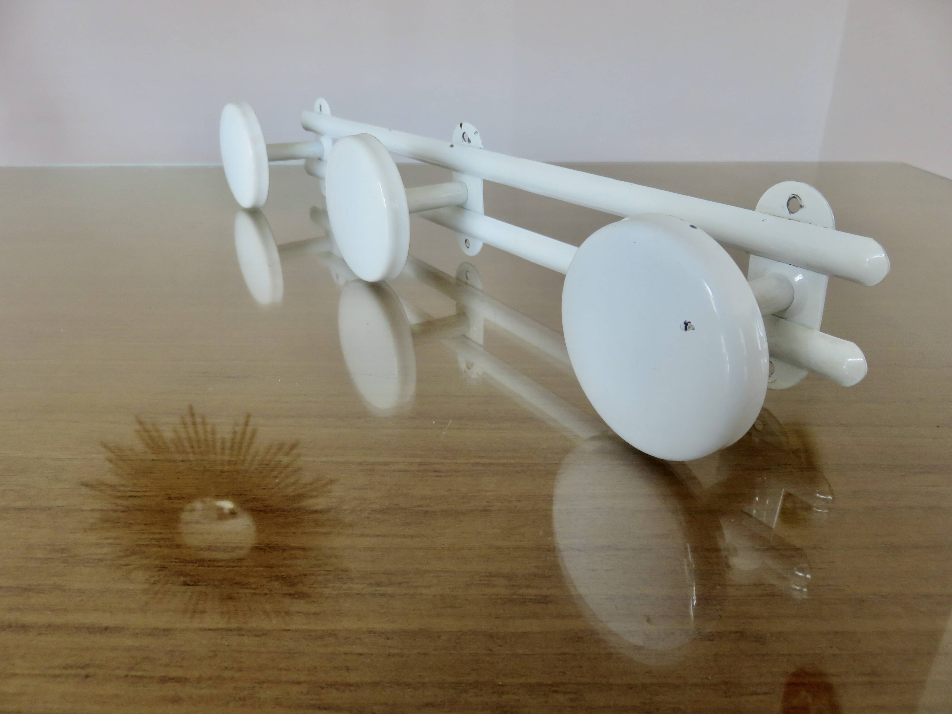 White lacquered metal wall coat rack, 3 hooks, 70s-80s