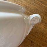 Moustier tureen