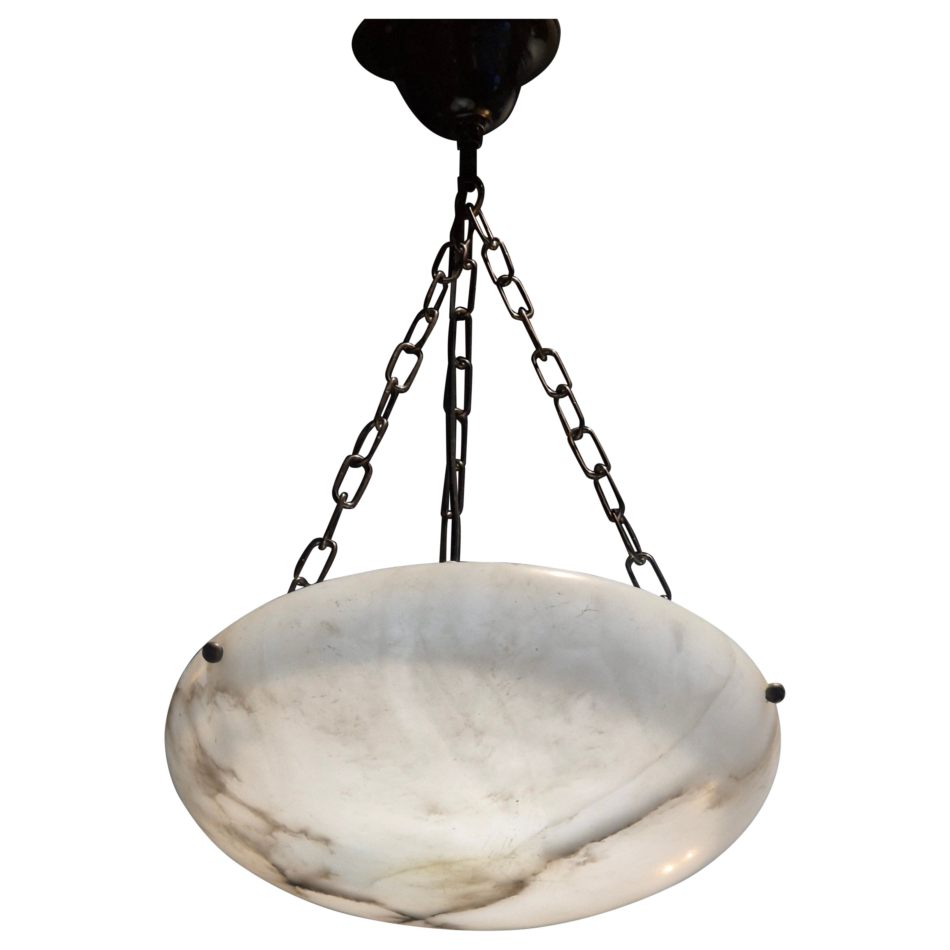 Suspension en albâtre, diamètre 30 cm. Swedish Grace, années 1920.