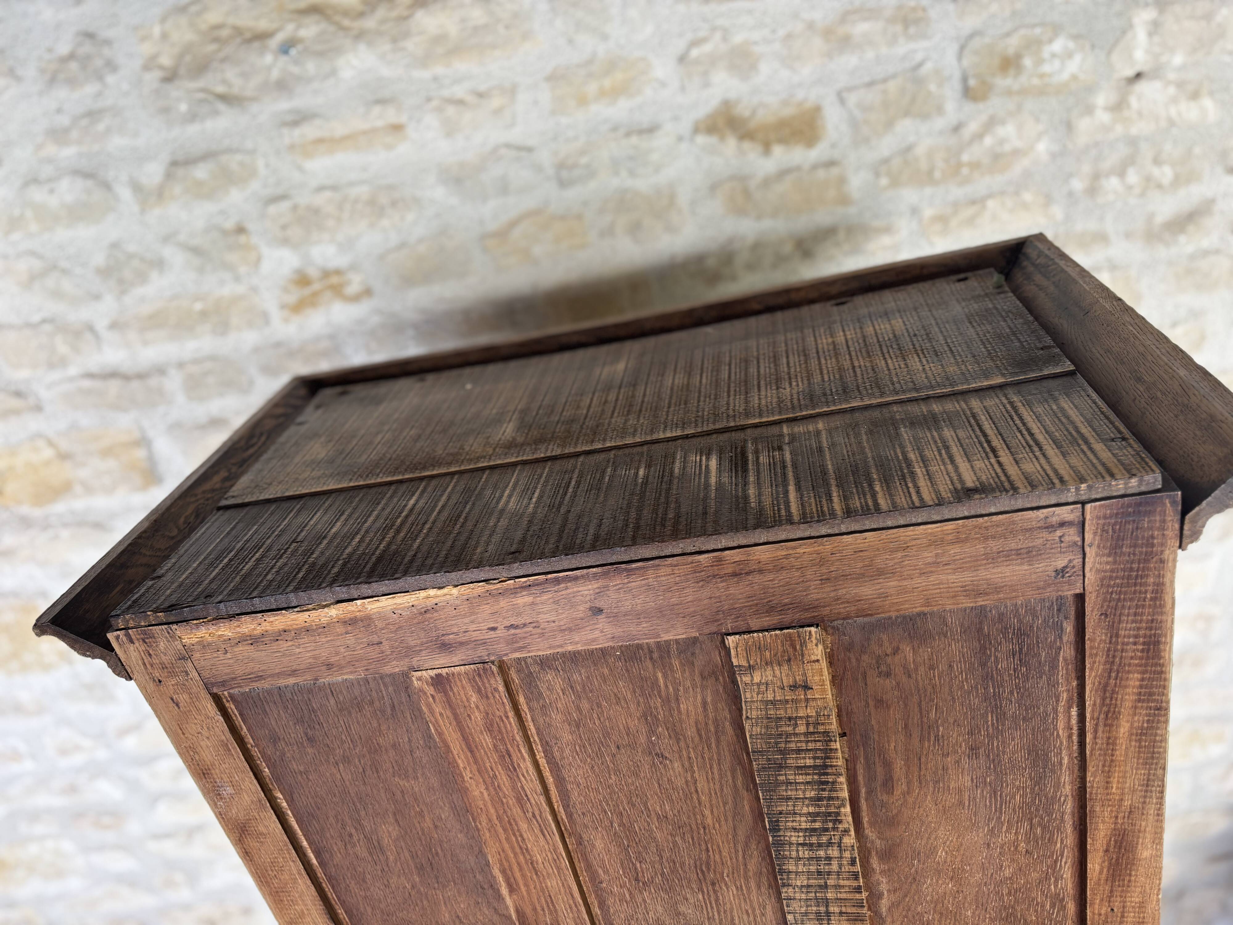 Armoire Parisienne Vitrée