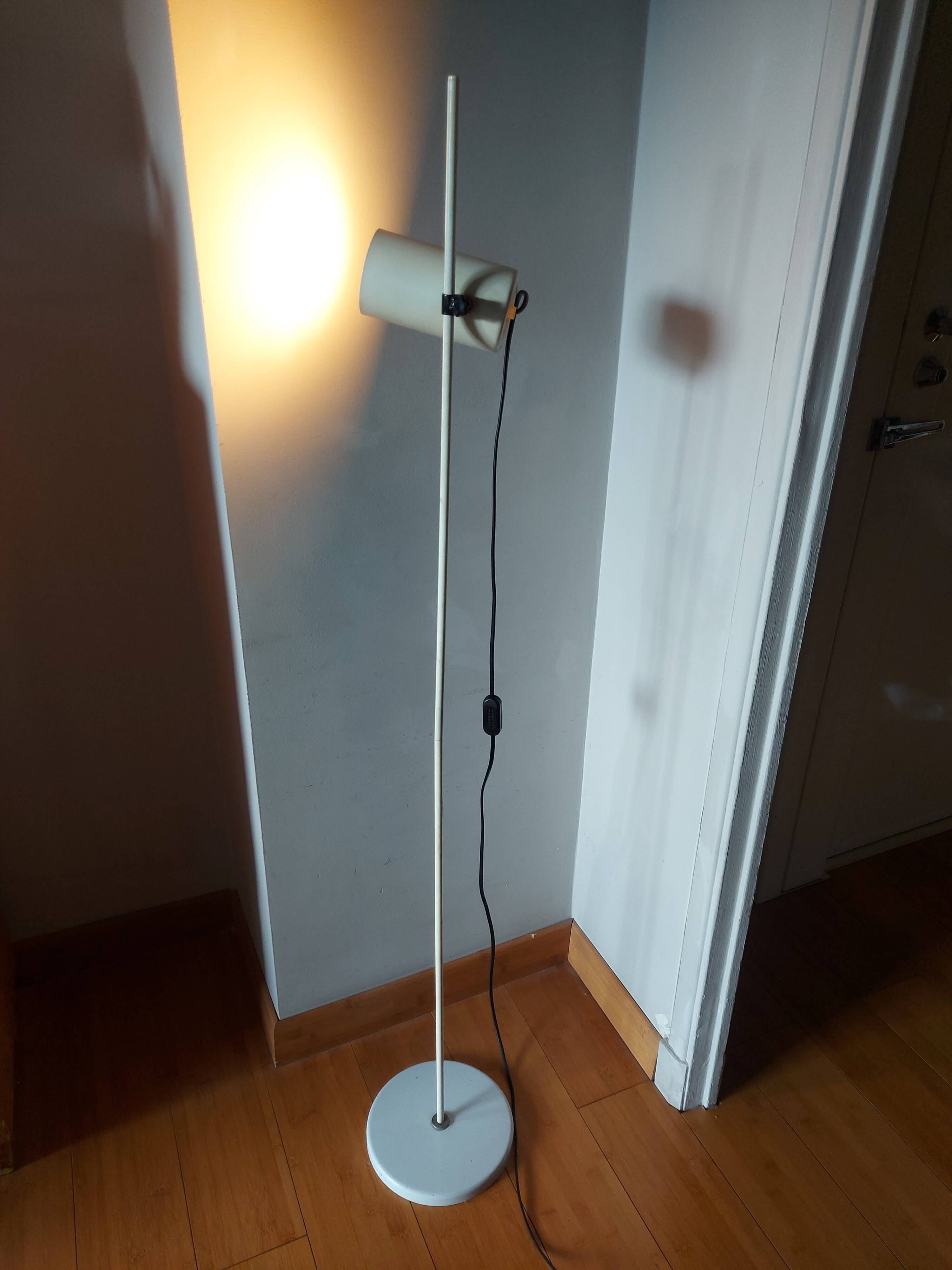 Floor lamp from the 70s and 80s, Habitat