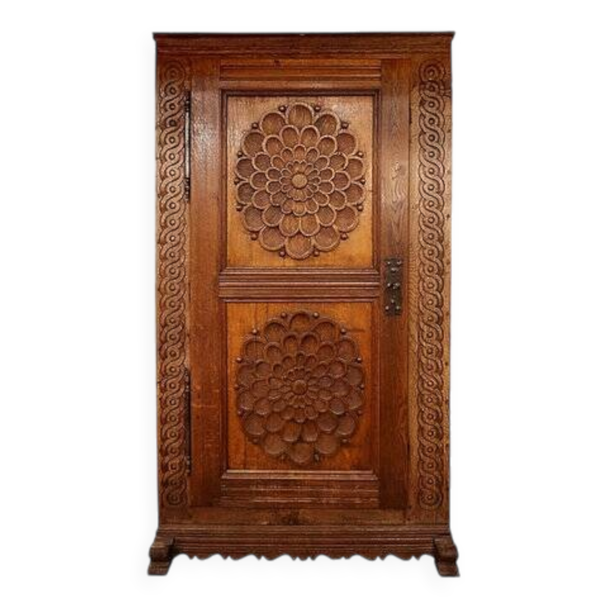 Antique small Linen in carved oak
