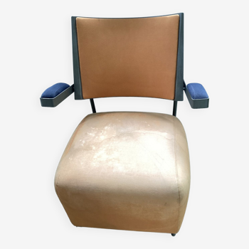 Oscar Harri Kohonen Chair