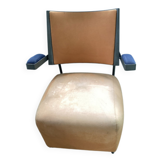Oscar Harri Kohonen Chair
