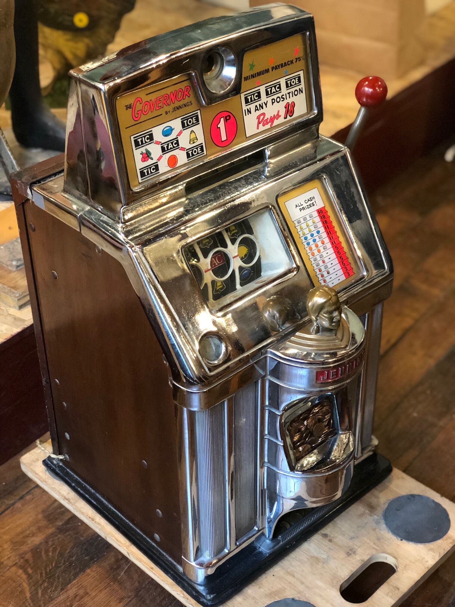 Jennings slot machine at Indian head