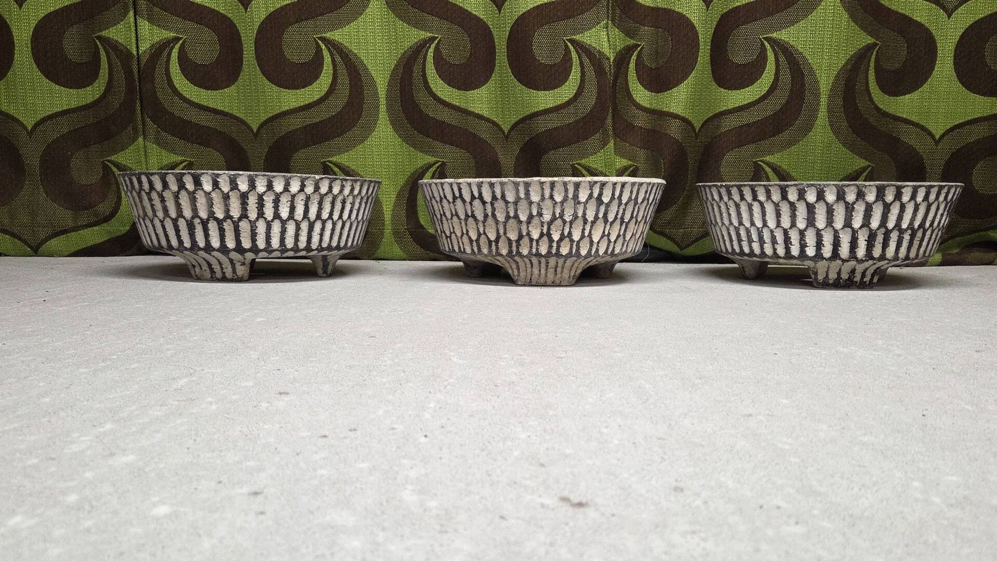 Mid-century textured concrete planter – Switzerland, 1960