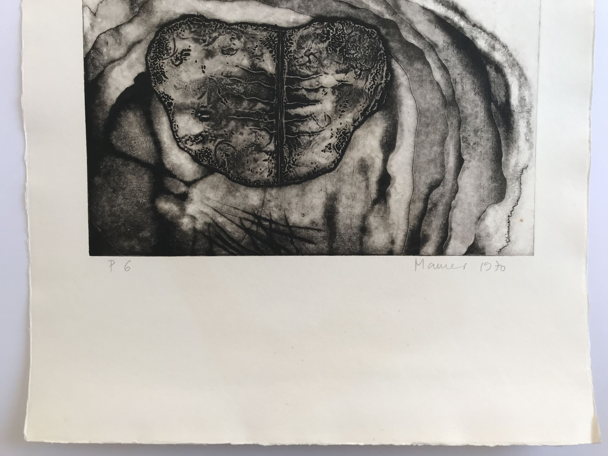 Gravure en noir sur velin fort signée de mamer, sans titre, 1970